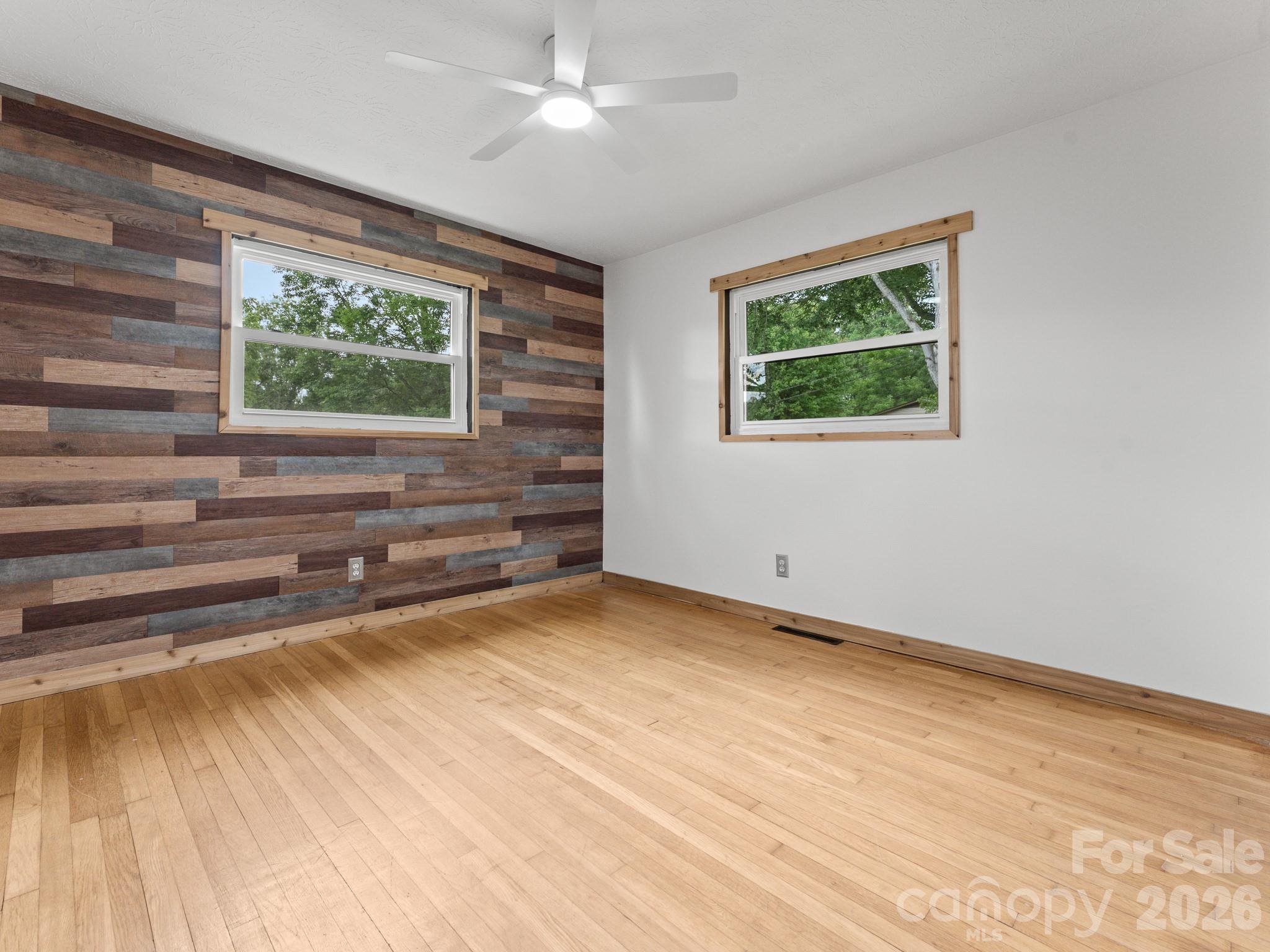 Single Family Residence at 10 Monte Vista Circle, Candler, photo 16 of 26
