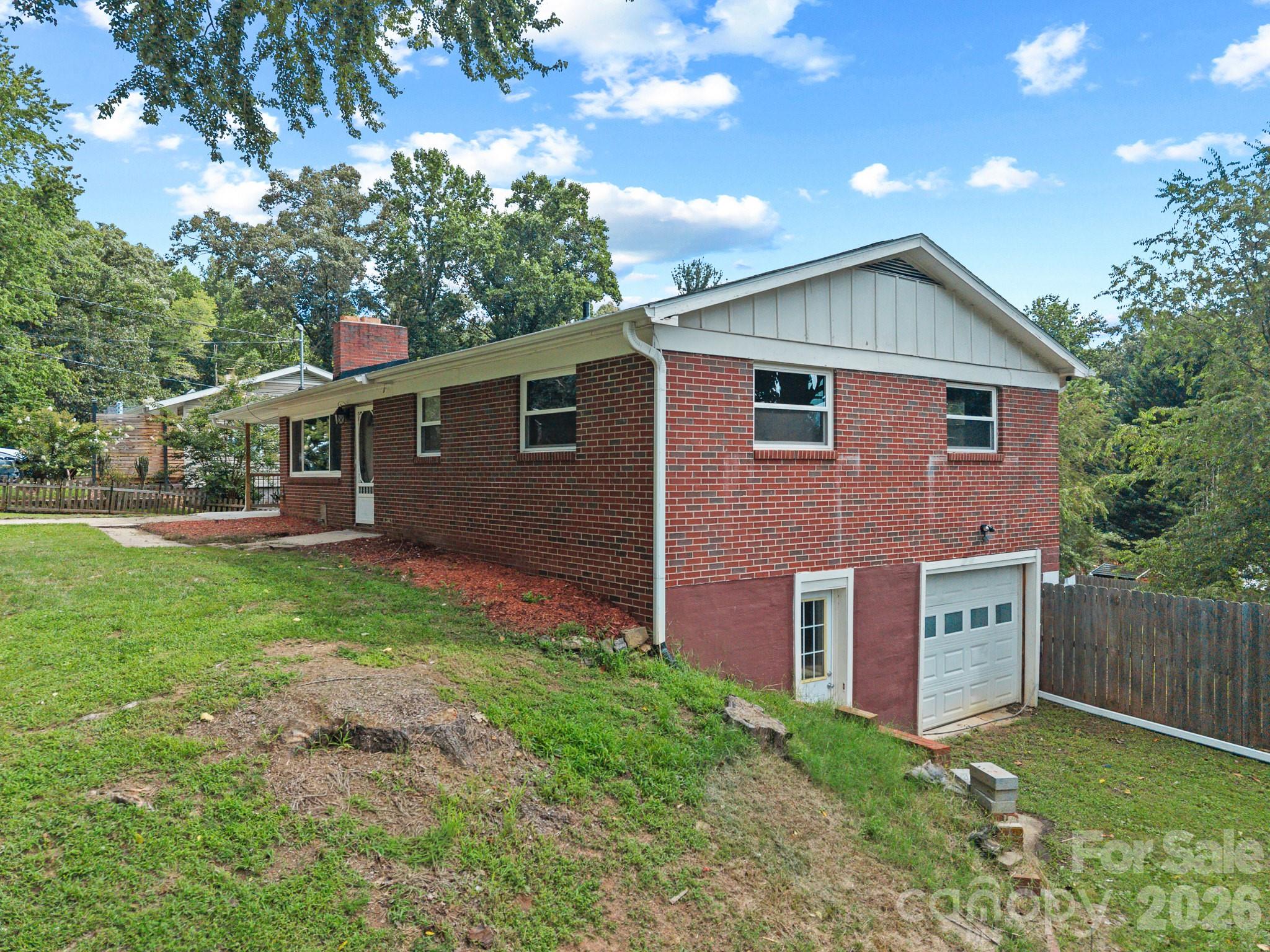Single Family Residence at 10 Monte Vista Circle, Candler, photo 23 of 26