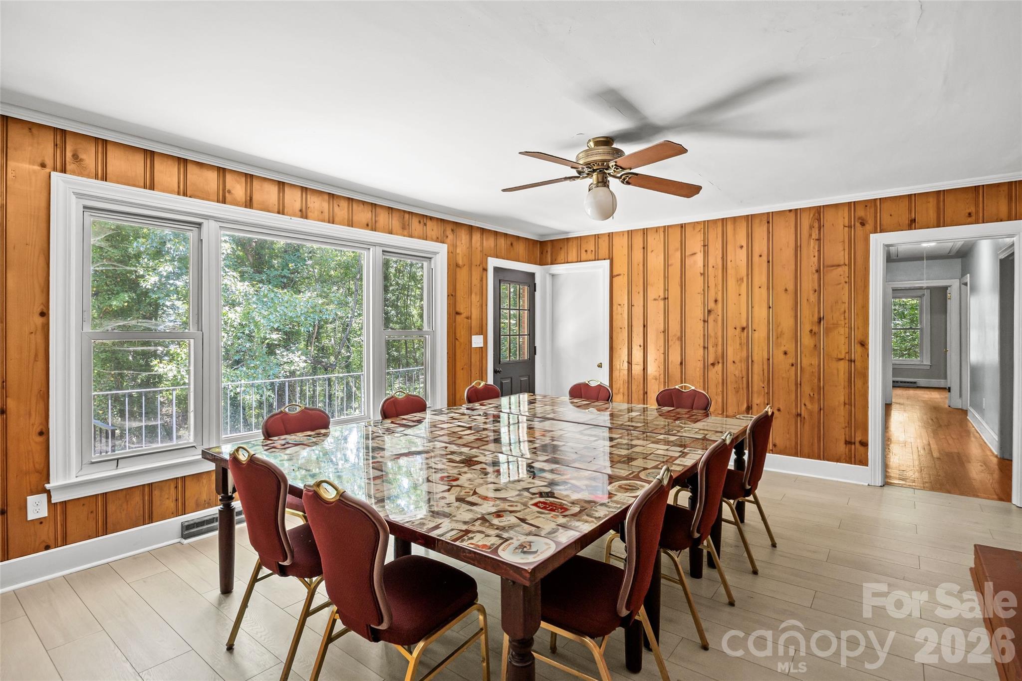 Single Family Residence at 717 Wren Road, Gastonia, photo 8 of 20