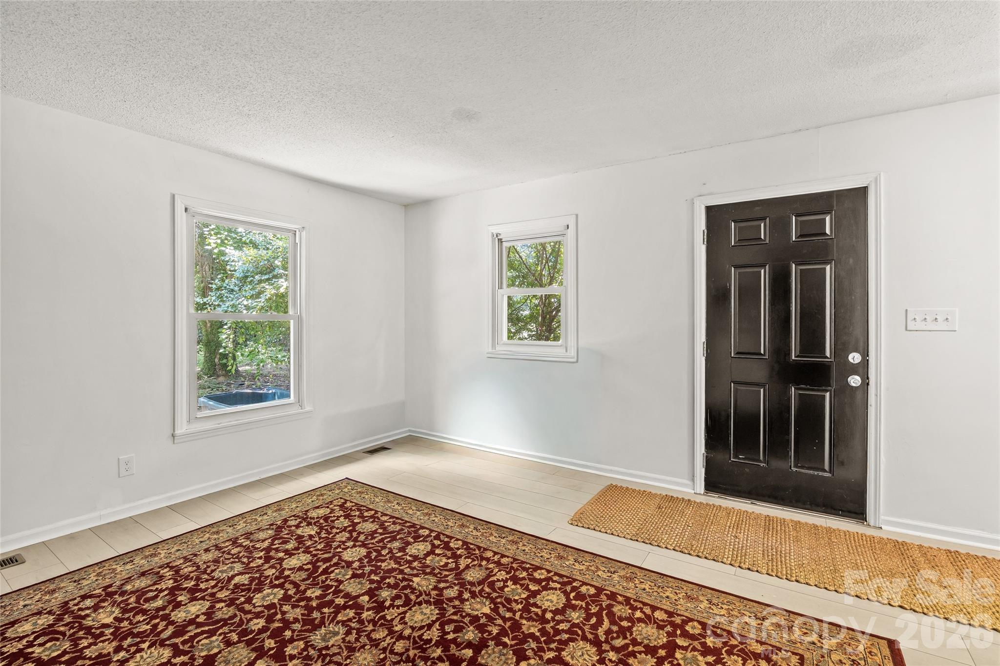 Single Family Residence at 717 Wren Road, Gastonia, photo 10 of 20