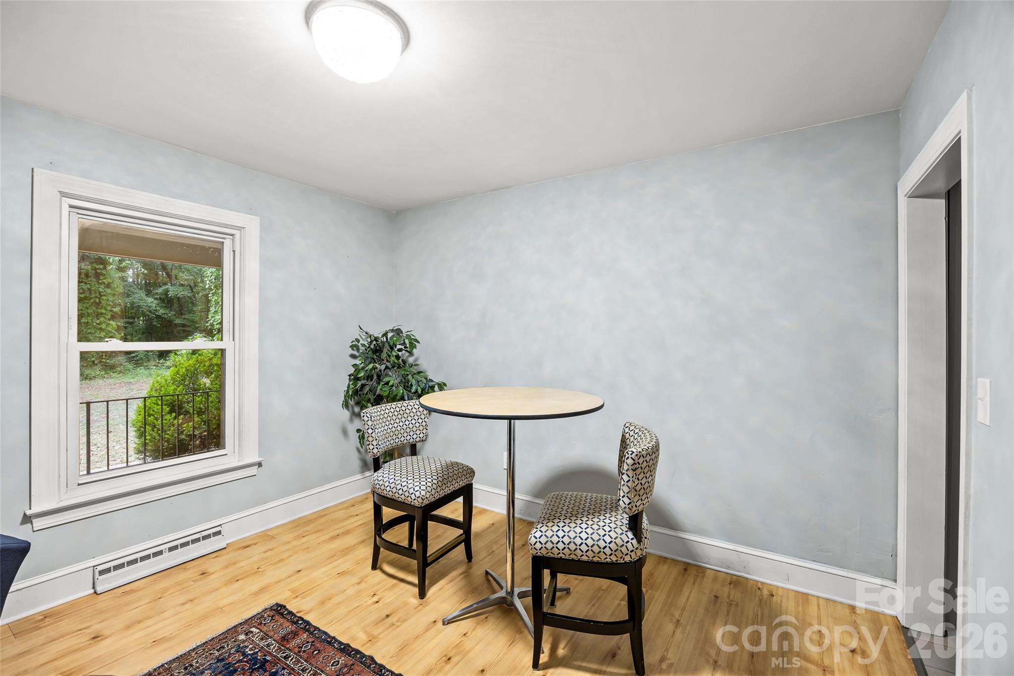 Single Family Residence at 717 Wren Road, Gastonia, photo 12 of 20