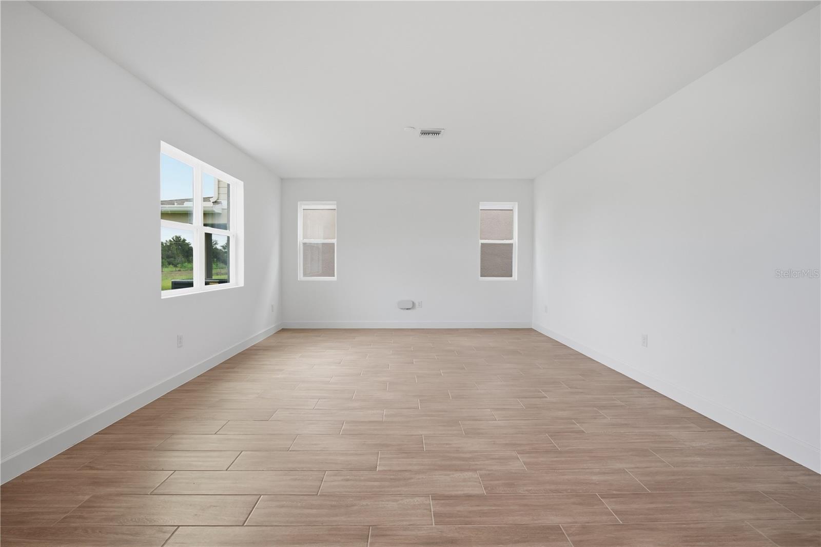 Single Family Residence at 14522 BANKS CT, PARRISH, photo 10 of 39
