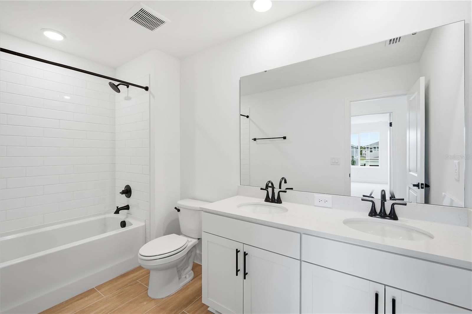 Single Family Residence at 14522 BANKS CT, PARRISH, photo 28 of 39