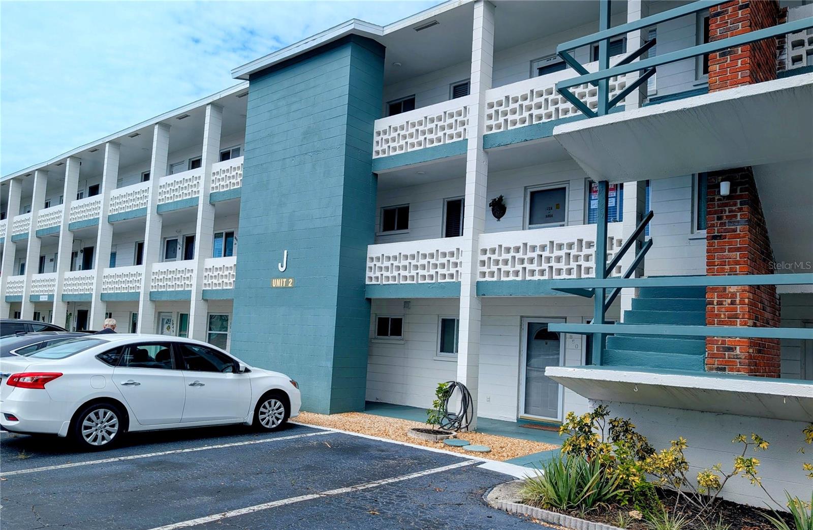 5864 WELCOME RD #J-26