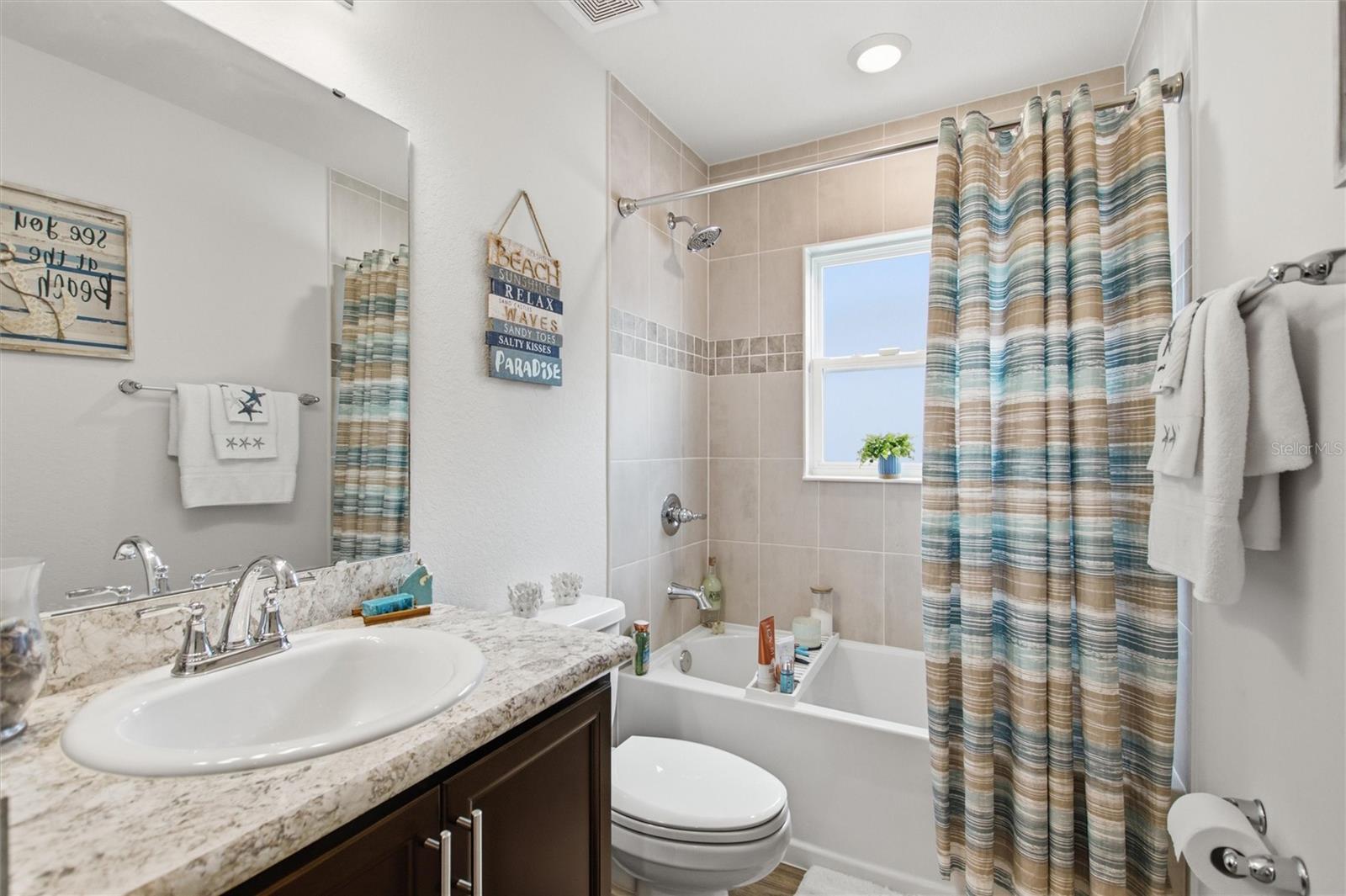 Guest Bathroom - 2295 SUNSET WAY, DAVENPORT