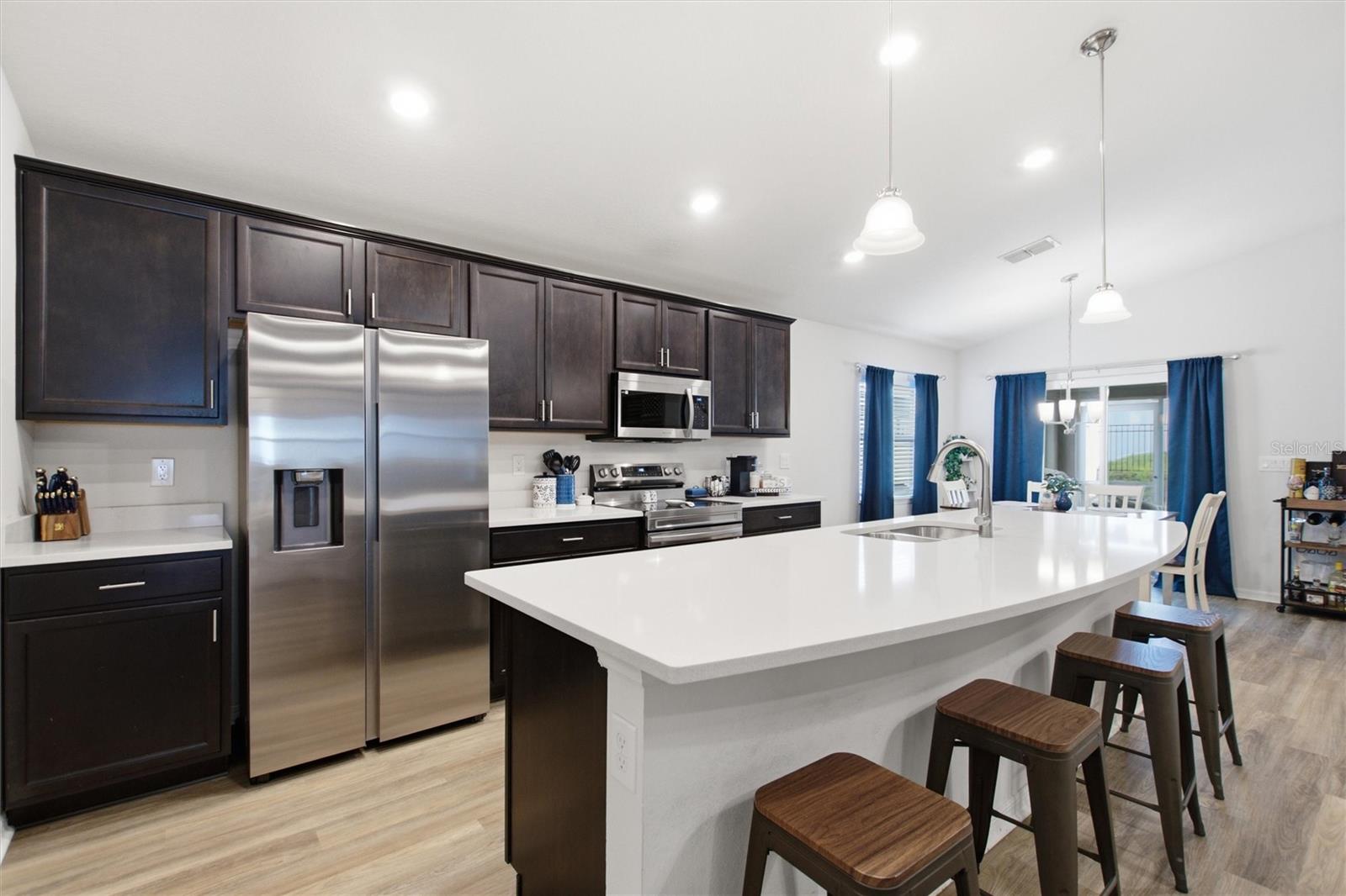 Kitchen with Breakfast Area - 2295 SUNSET WAY, DAVENPORT