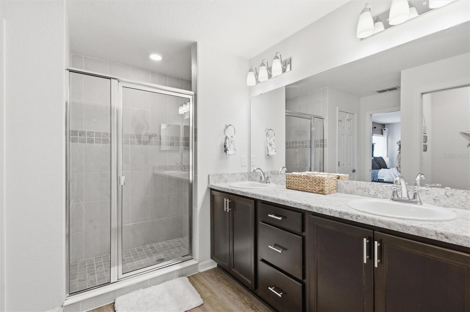 Primary Bathroom with Tile Shower - 2295 SUNSET WAY, DAVENPORT