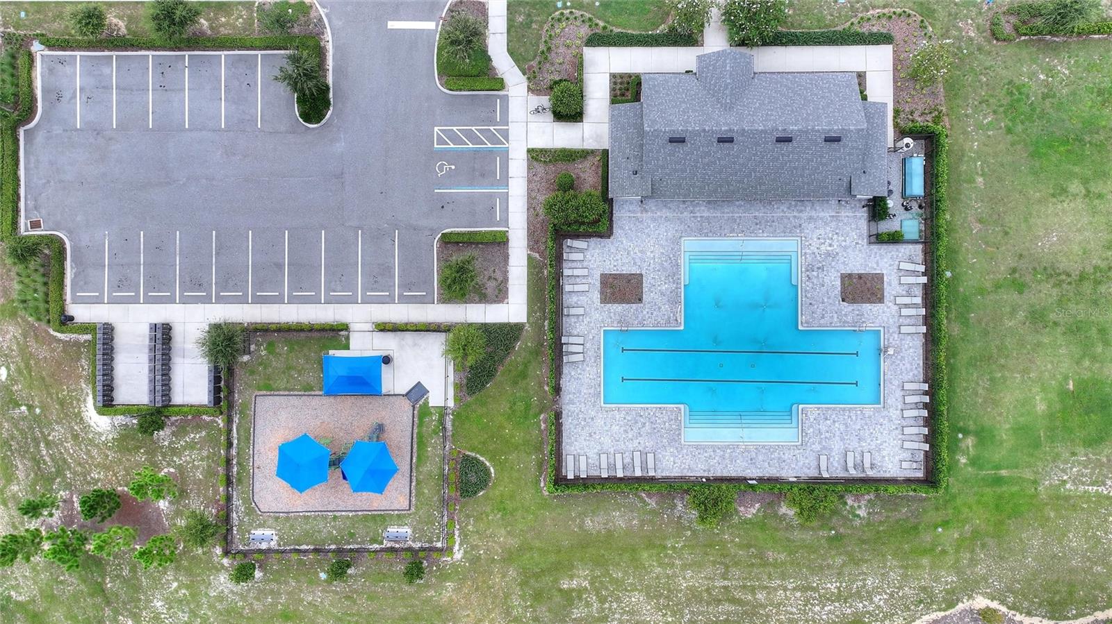 Community Pool and Playground - 2295 SUNSET WAY, DAVENPORT