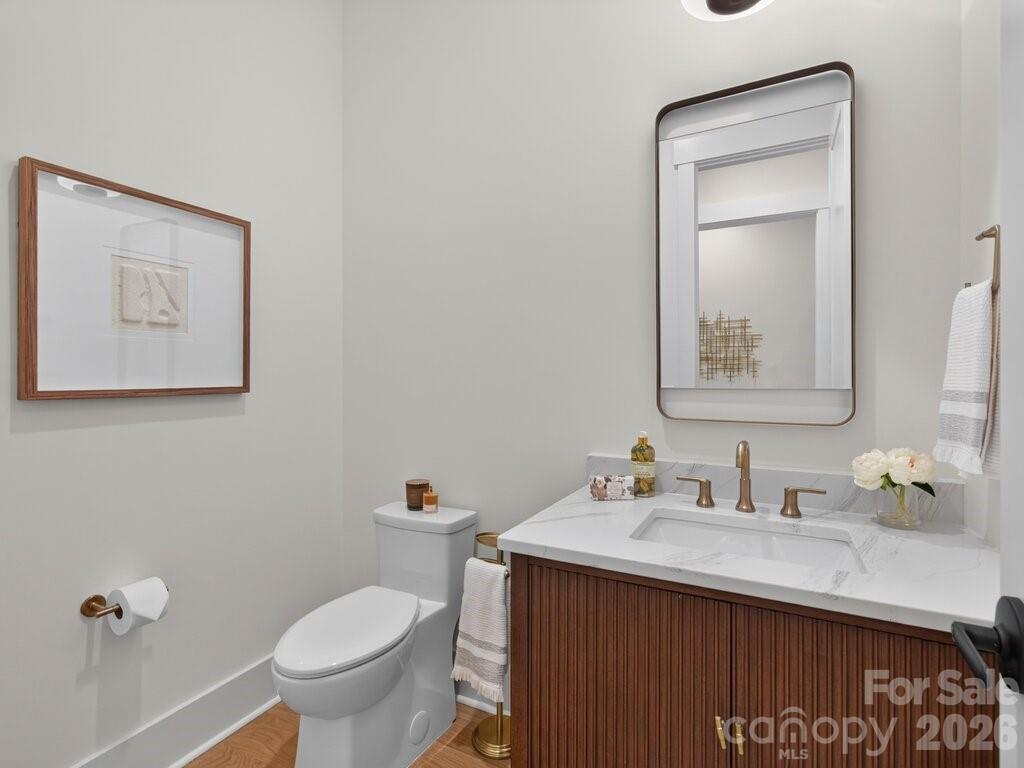 Powder Room - 3098 Sherman Drive, Lancaster