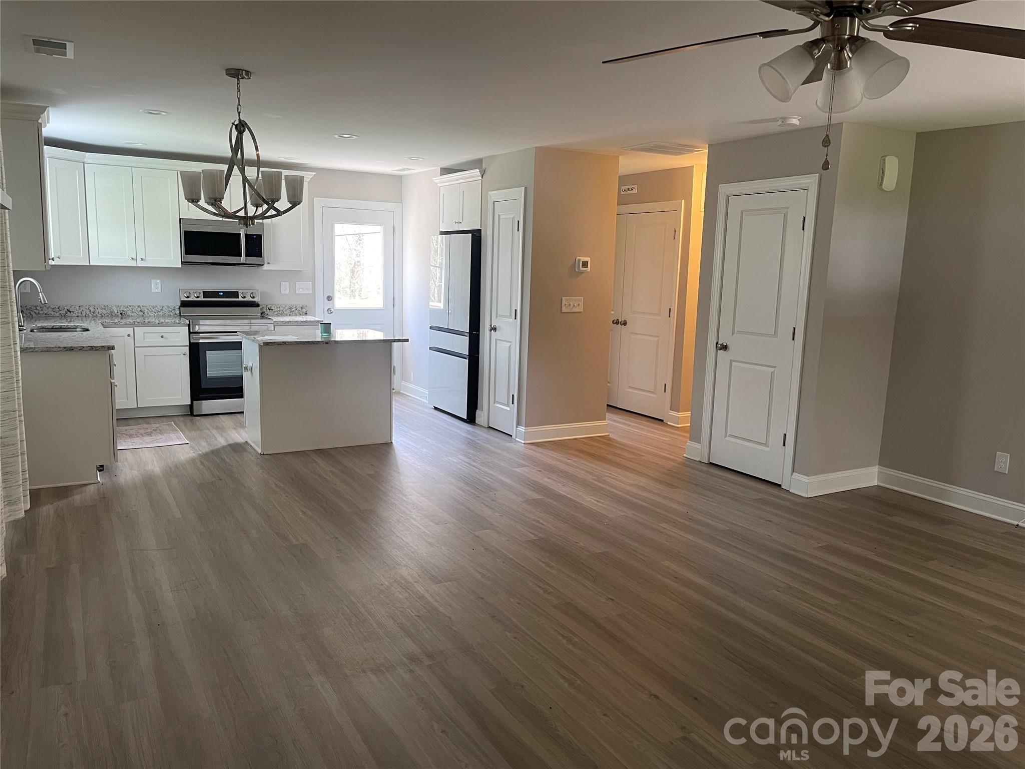 Single Family Residence at 1711 Greenbrooke Road, Hudson, photo 6 of 14