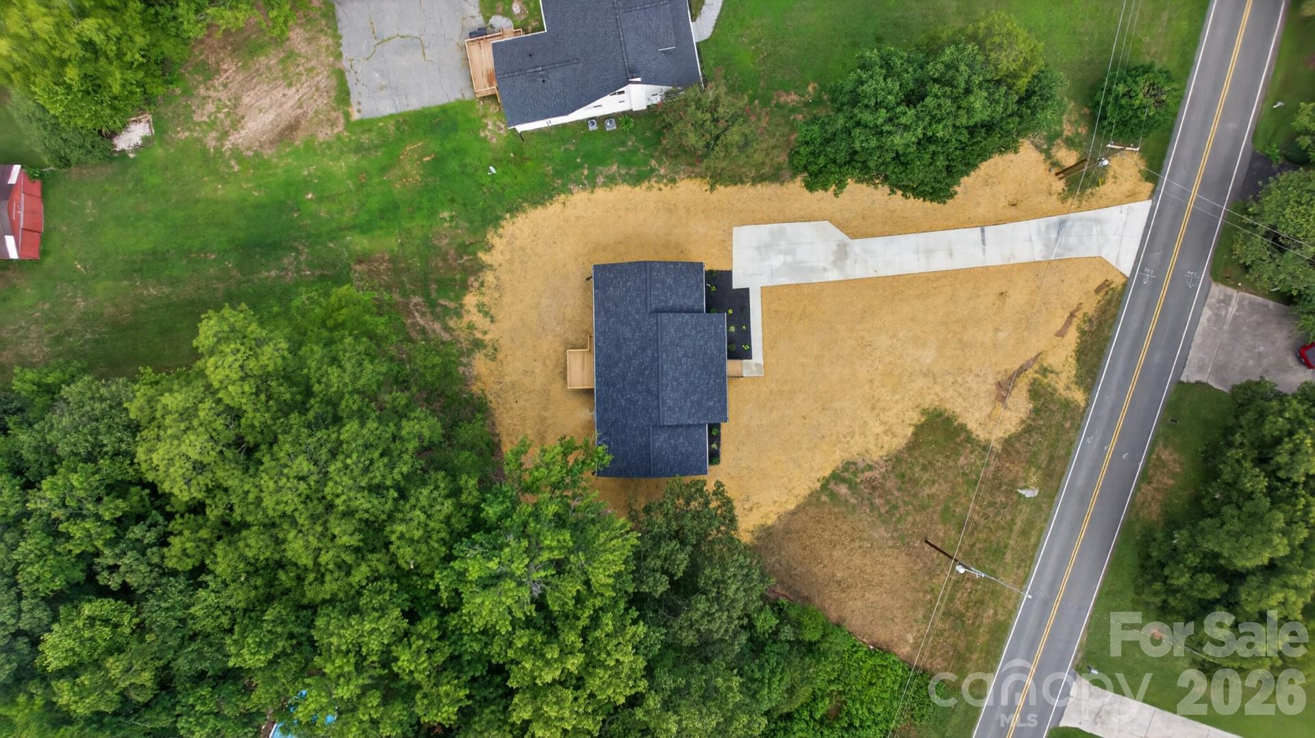 Single Family Residence at 2274 Darwick Road, Winston Salem, photo 5 of 41
