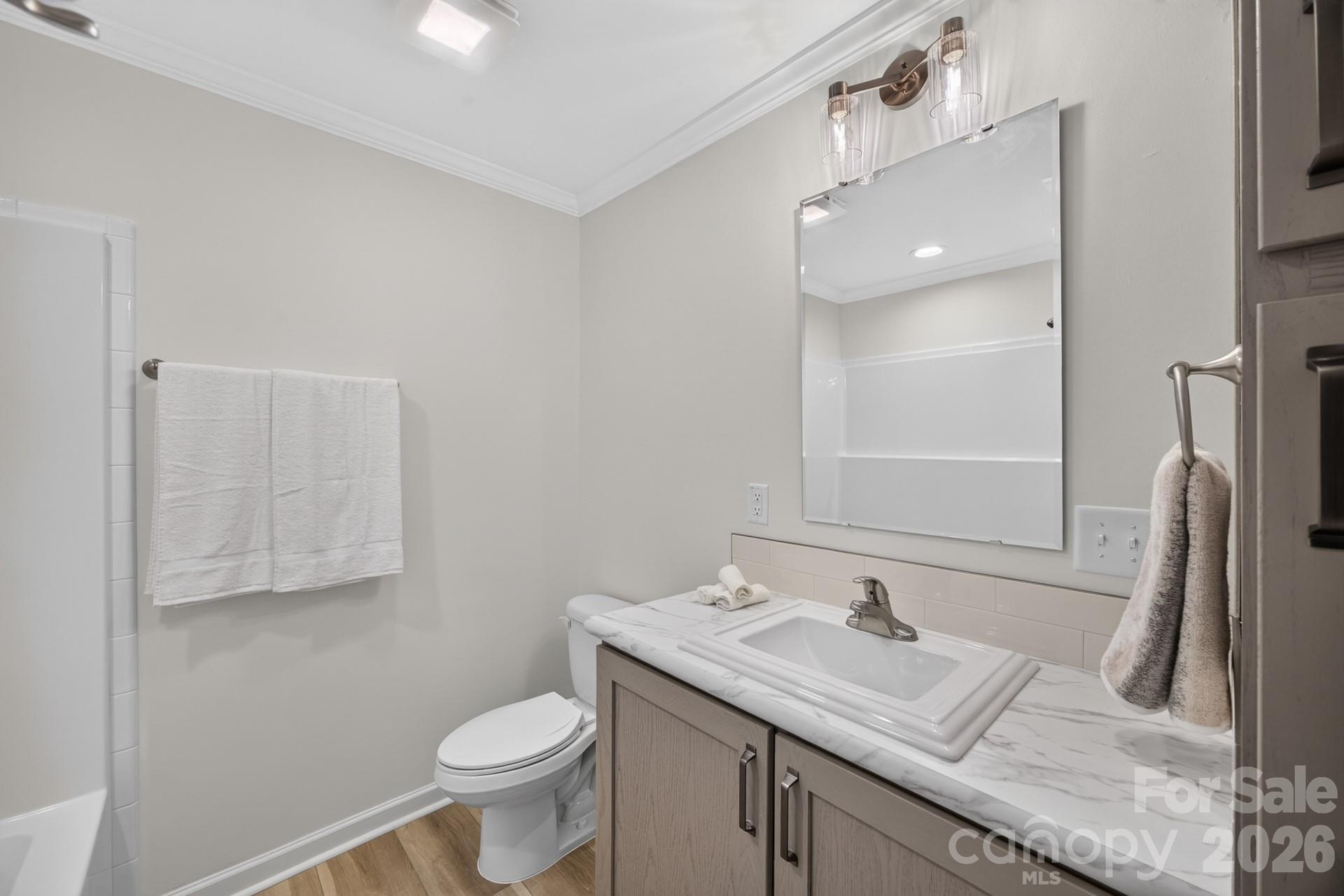Hall bath - 2274 Darwick Road, Winston Salem