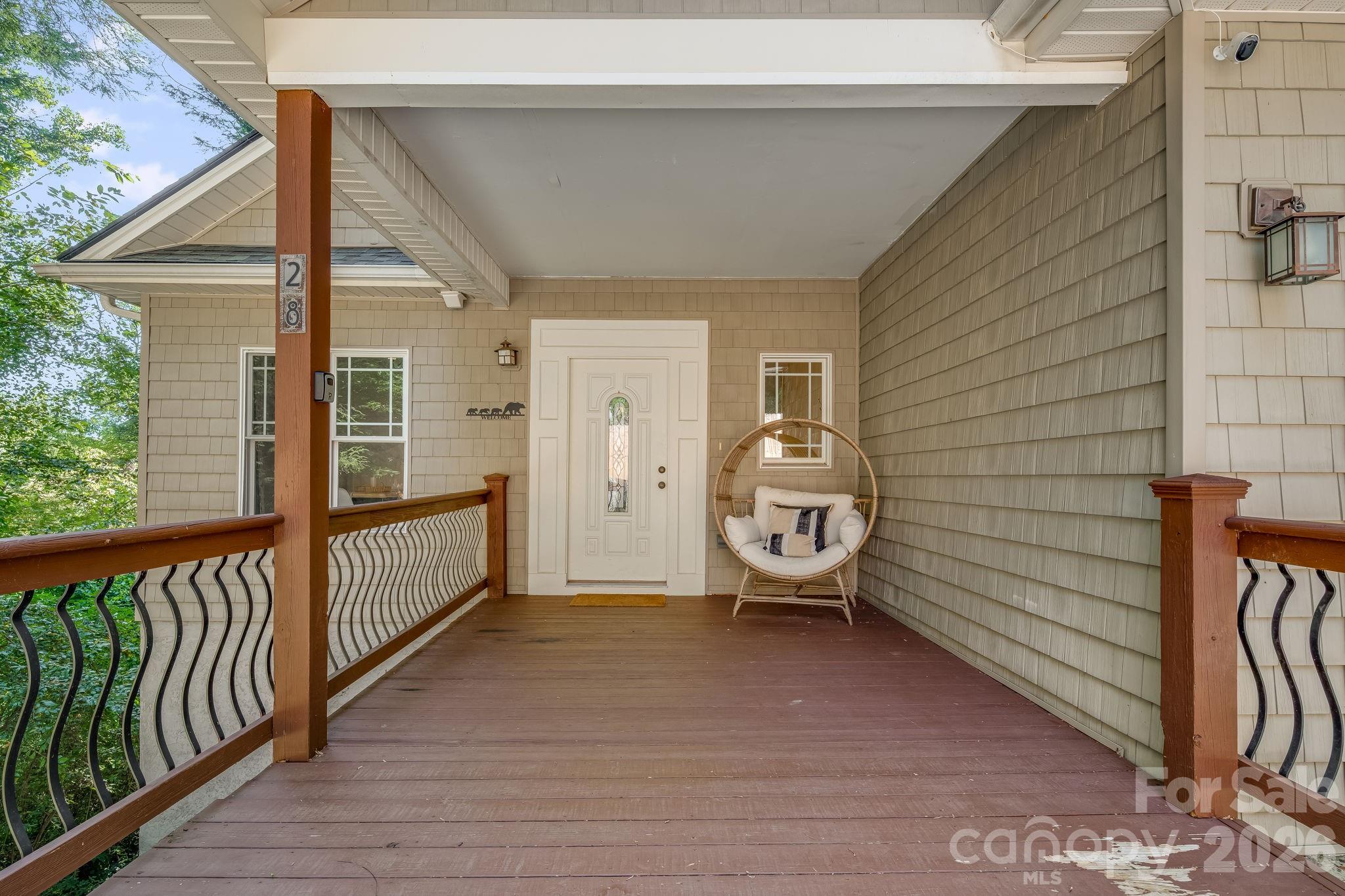 Single Family Residence at 28 Greenbriar Road, Black Mountain, photo 4 of 46