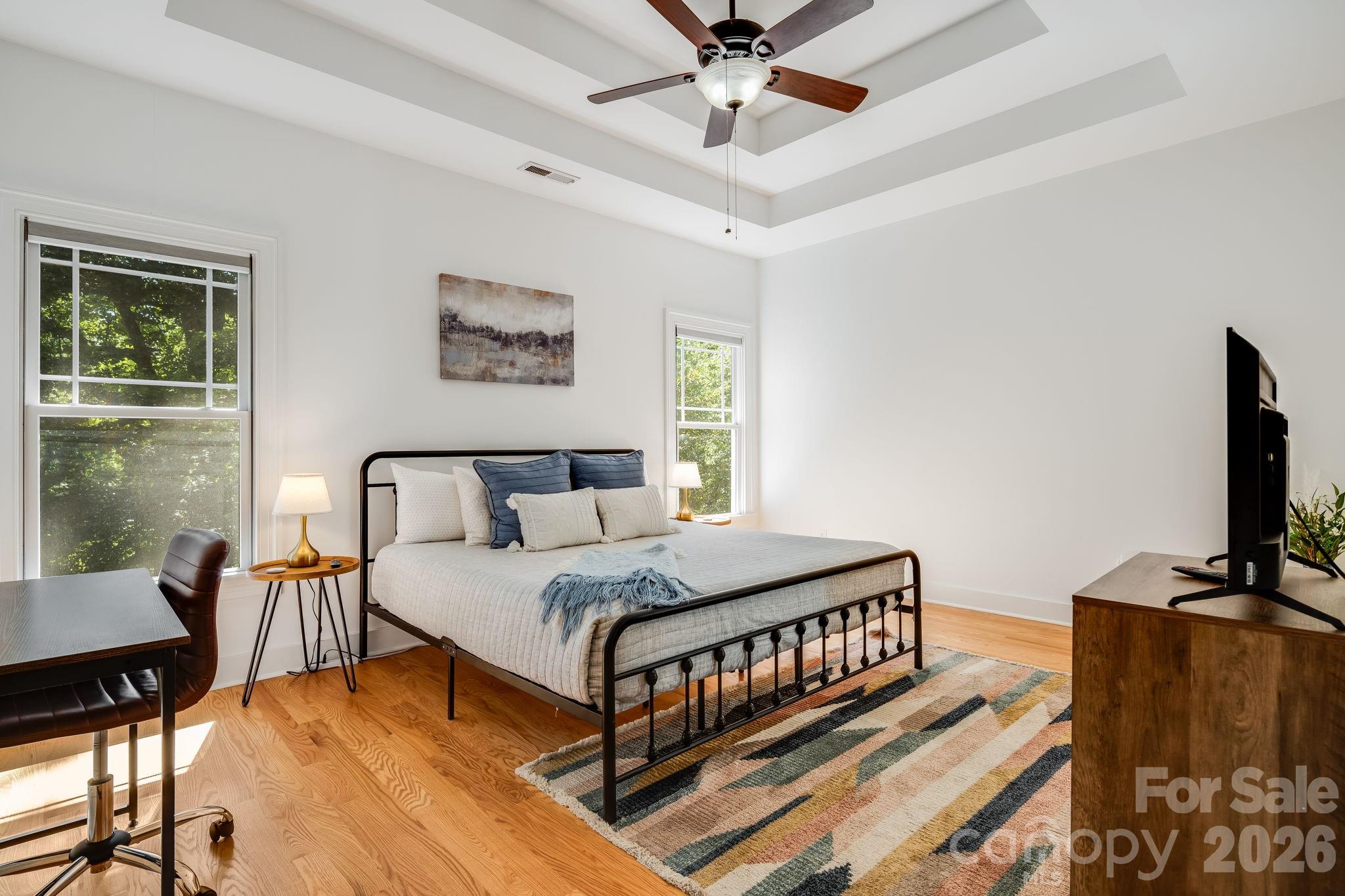 Single Family Residence at 28 Greenbriar Road, Black Mountain, photo 18 of 46