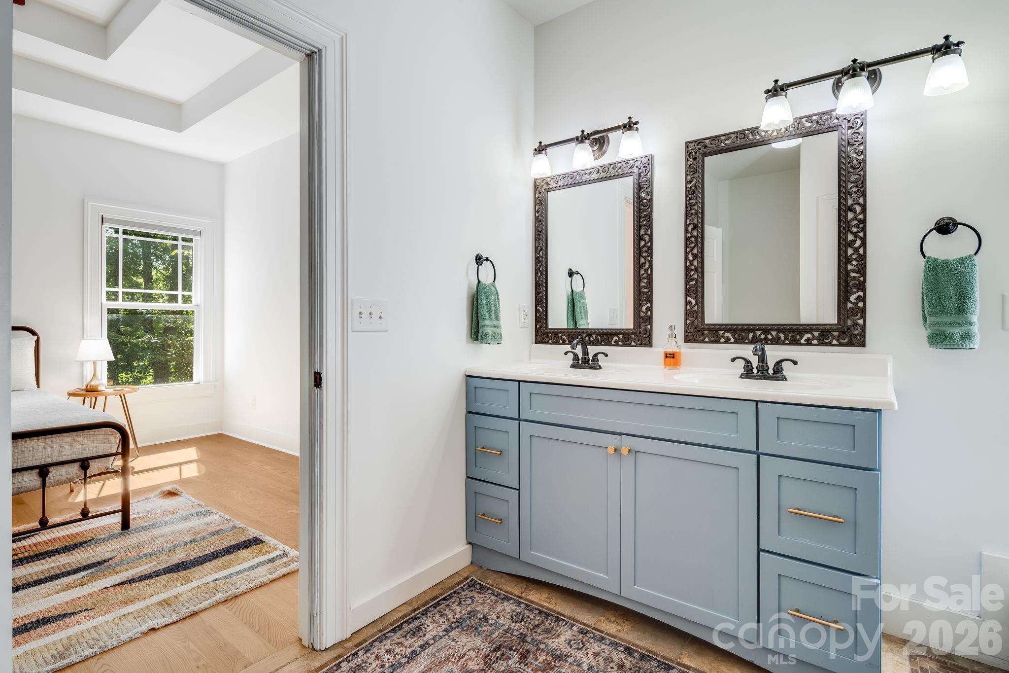 Single Family Residence at 28 Greenbriar Road, Black Mountain, photo 21 of 46