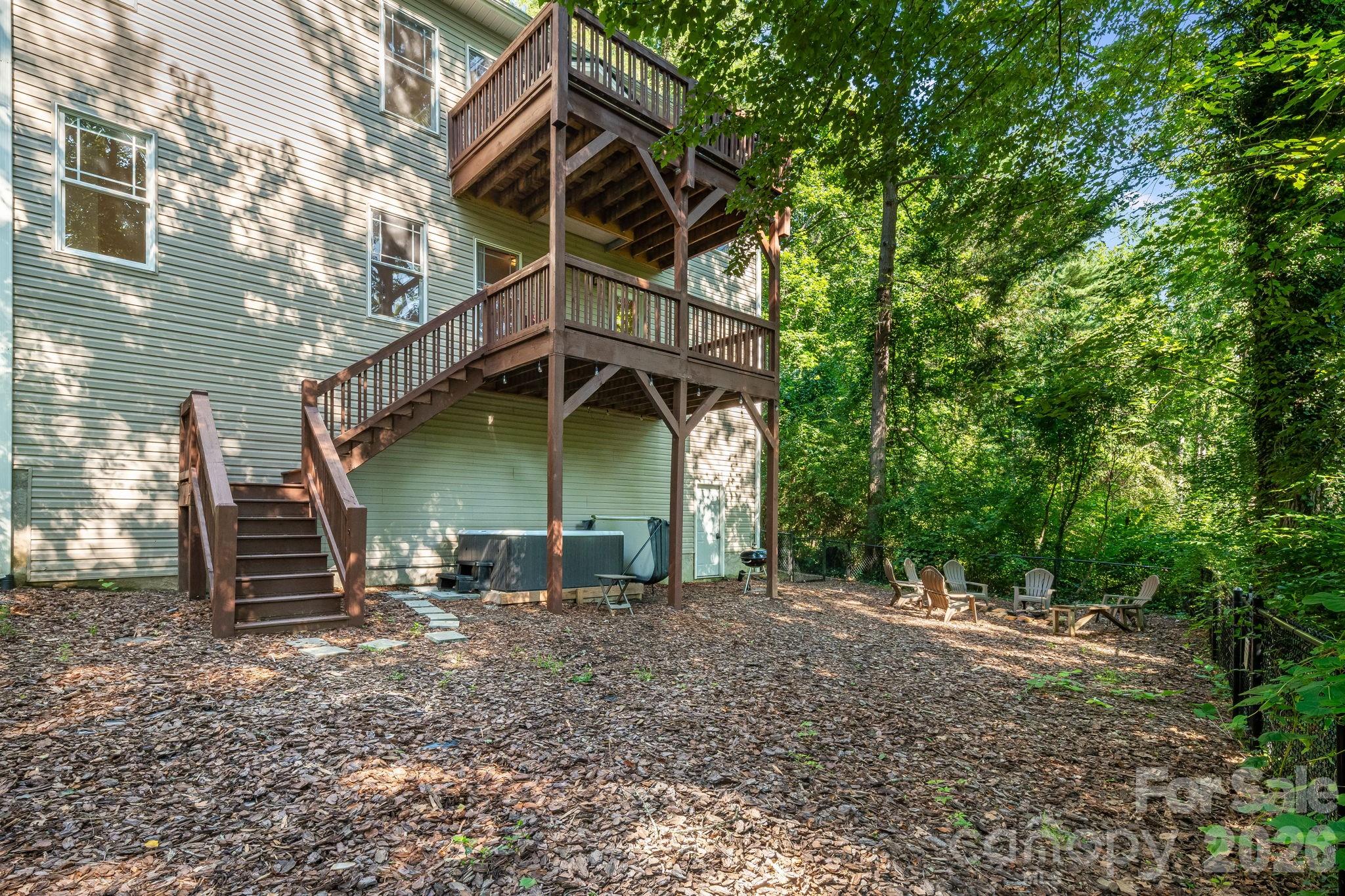 Single Family Residence at 28 Greenbriar Road, Black Mountain, photo 32 of 46