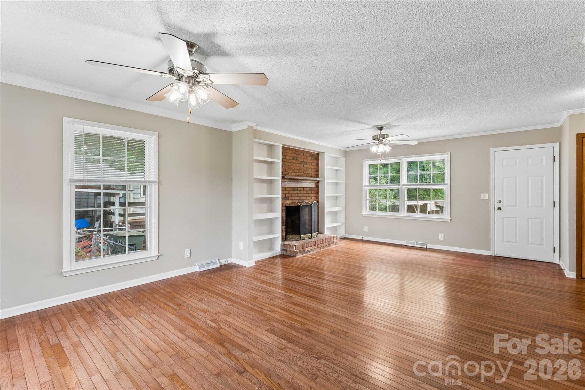 Single Family Residence at 550 Englewood Street NE, Concord, photo 5 of 31