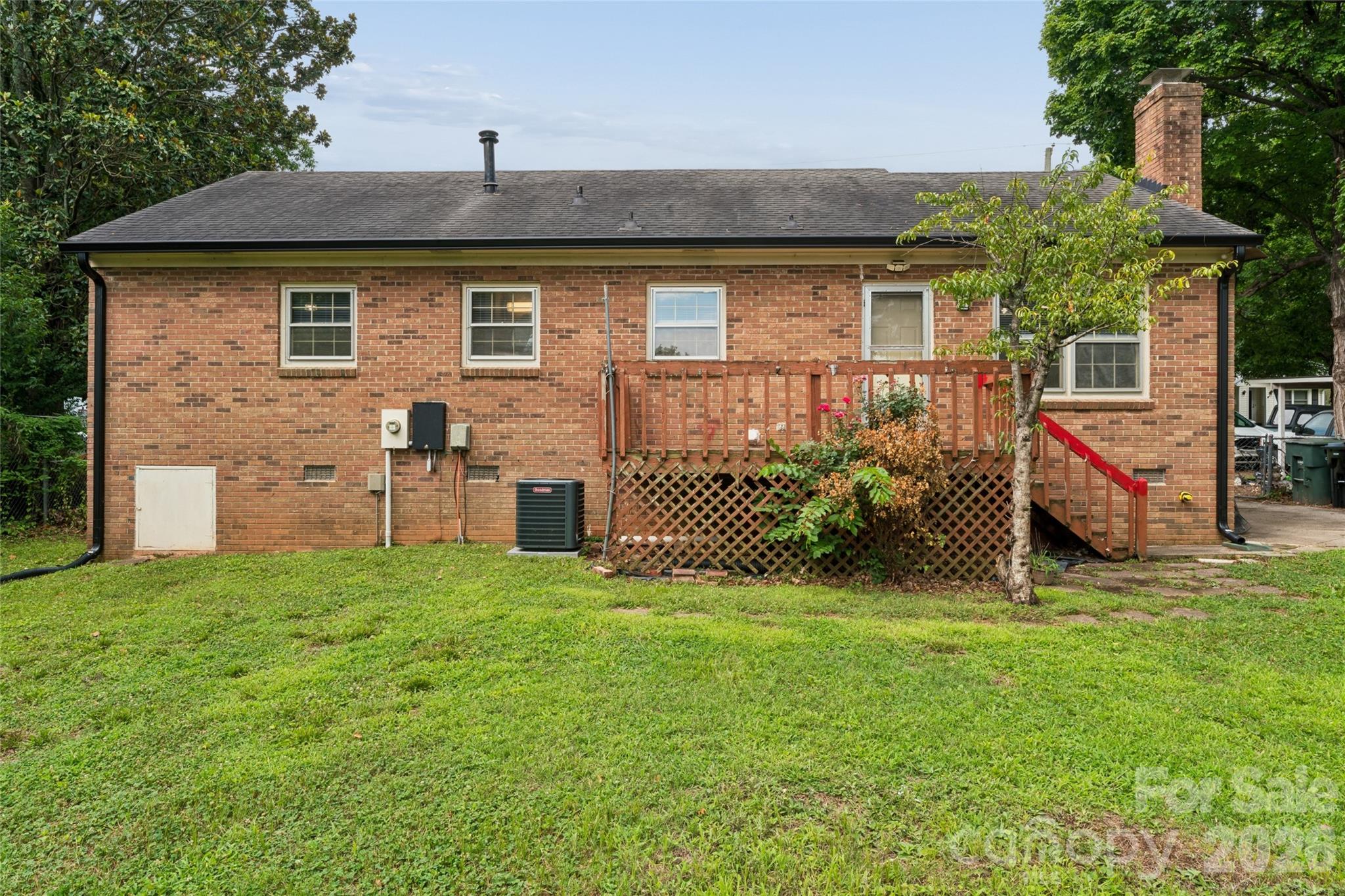 Single Family Residence at 550 Englewood Street NE, Concord, photo 26 of 31
