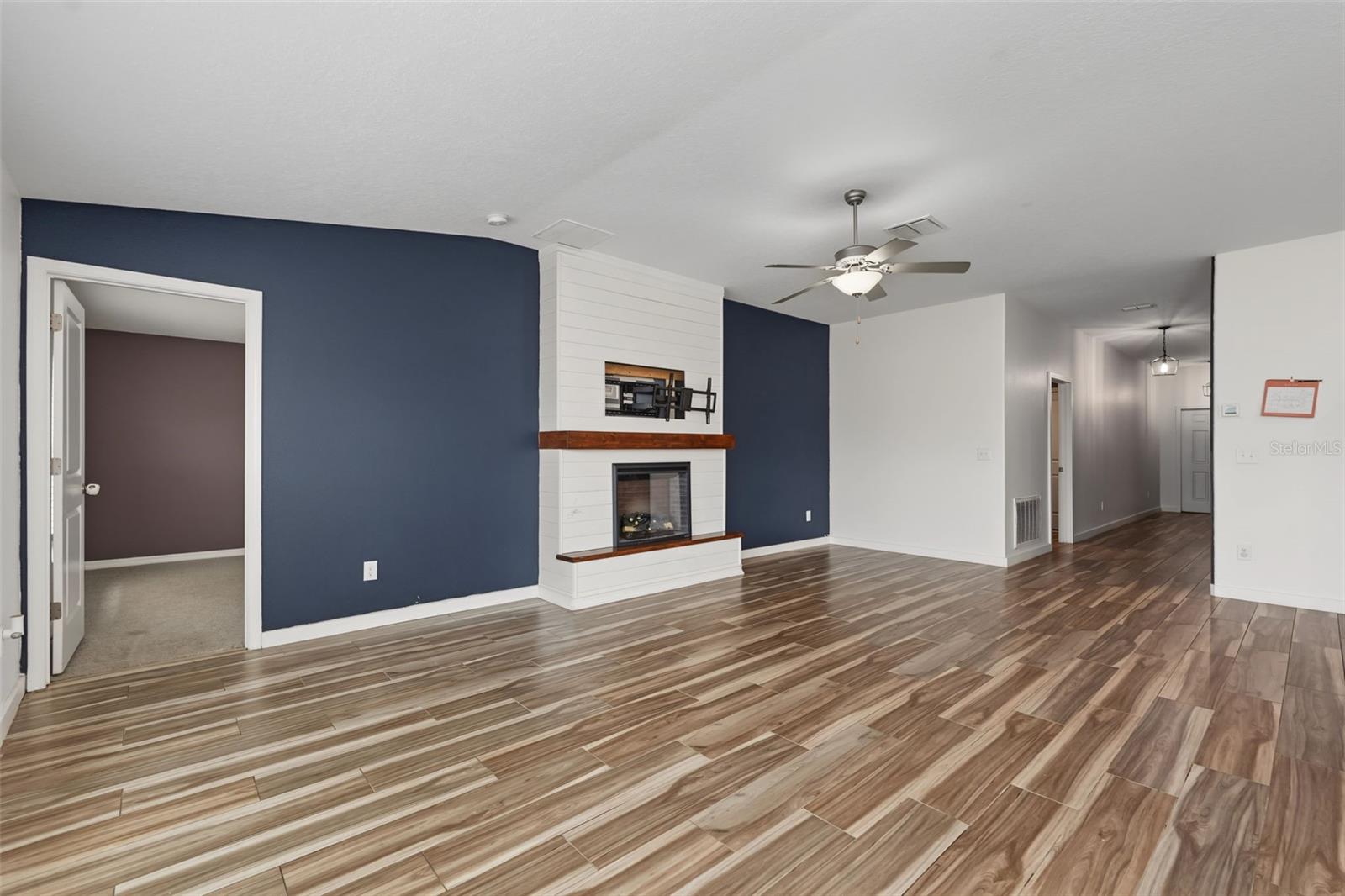 Single Family Residence at 6317 SPIDER LILY WAY, NEW PORT RICHEY, photo 4 of 29