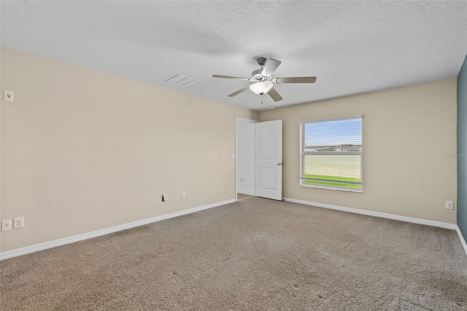 Single Family Residence at 6317 SPIDER LILY WAY, NEW PORT RICHEY, photo 13 of 29