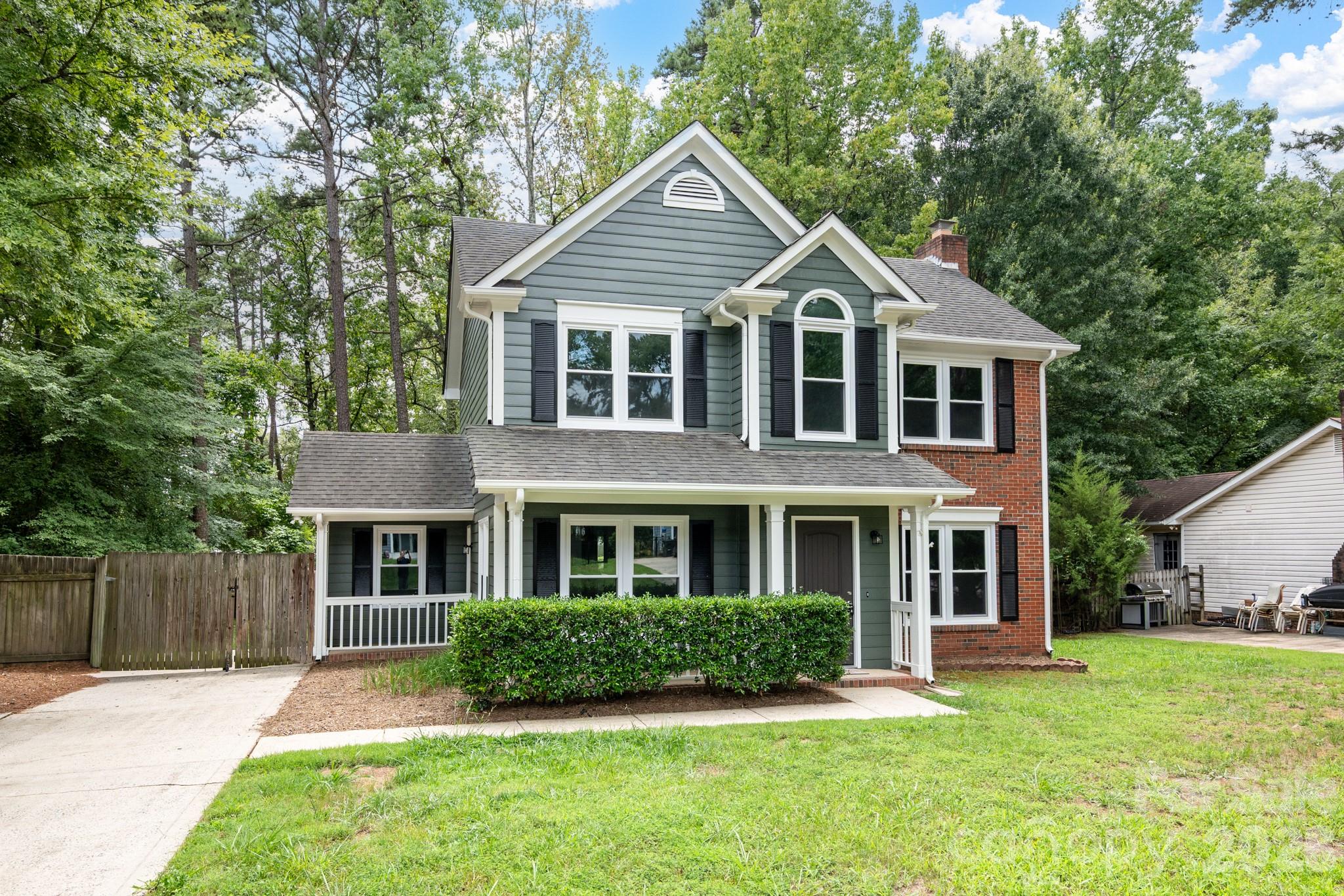 Single Family Residence at 12530 Newstead Road, Huntersville, photo 31 of 33