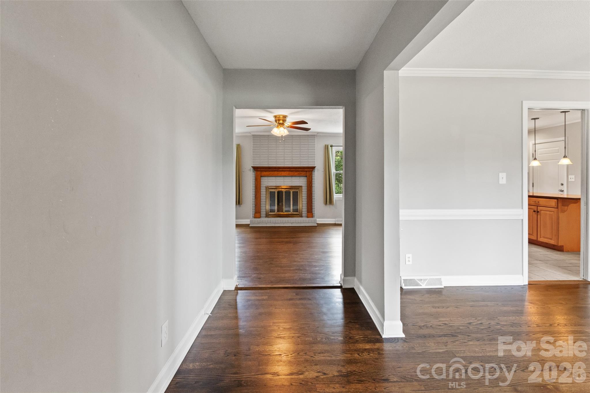 Single Family Residence at 753 Schuyler Drive, Rock Hill, photo 3 of 22