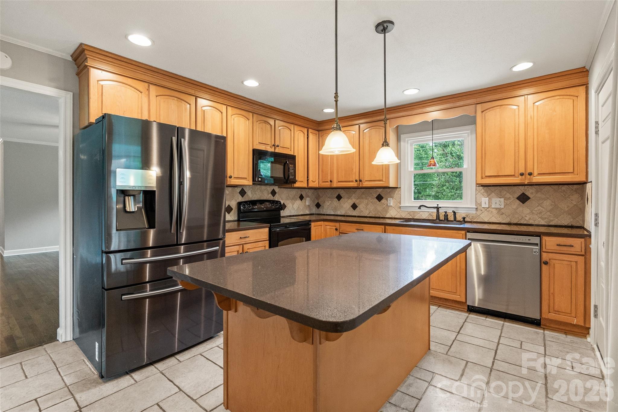 Single Family Residence at 753 Schuyler Drive, Rock Hill, photo 11 of 22