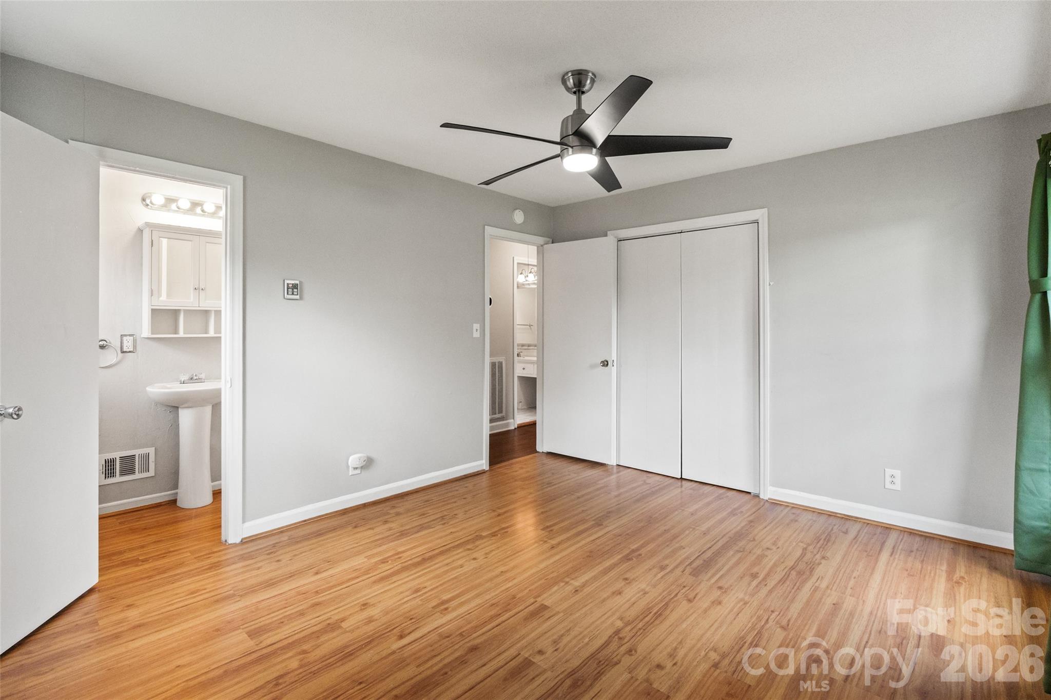 Single Family Residence at 753 Schuyler Drive, Rock Hill, photo 13 of 22