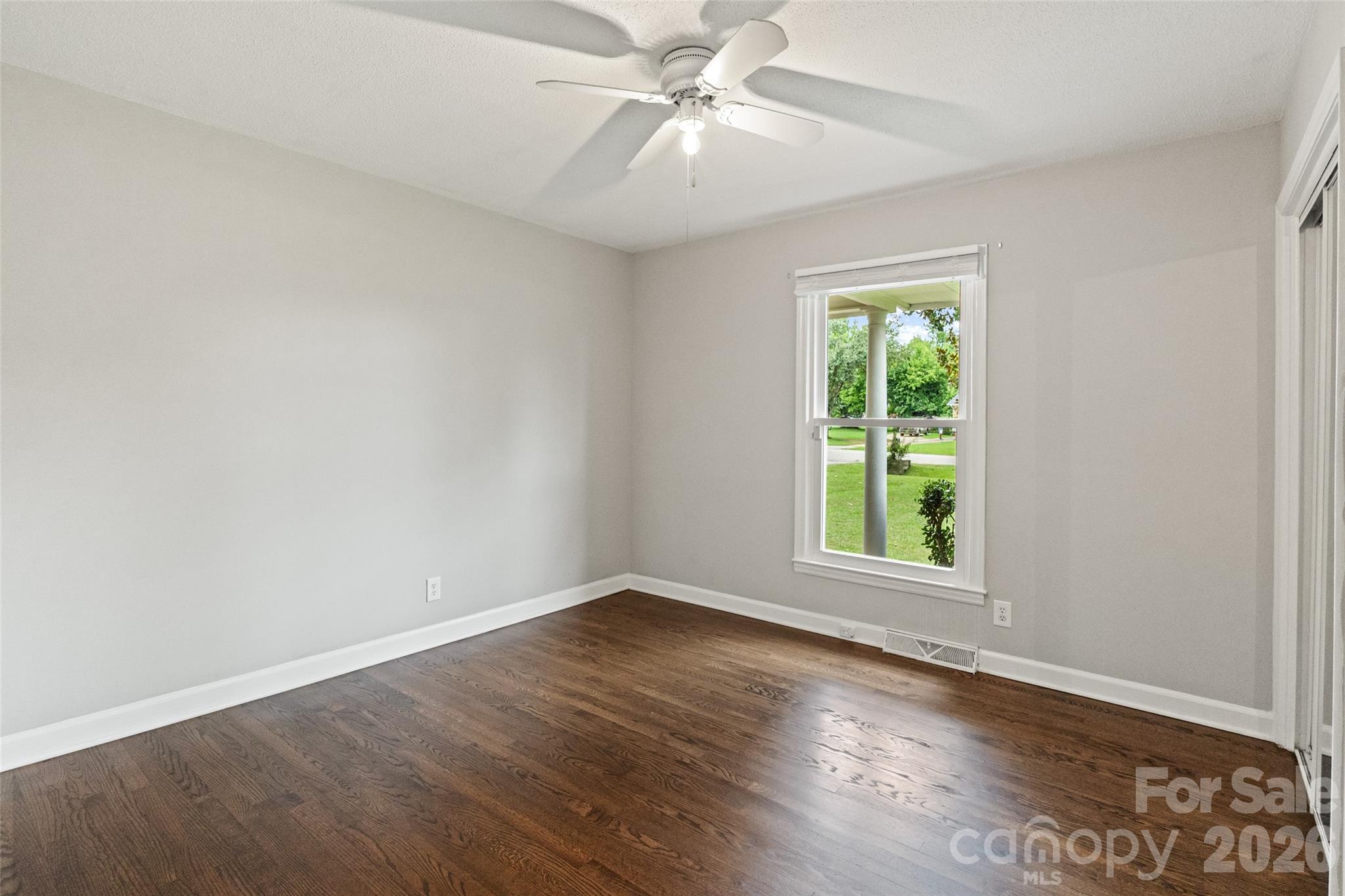 Single Family Residence at 753 Schuyler Drive, Rock Hill, photo 14 of 22