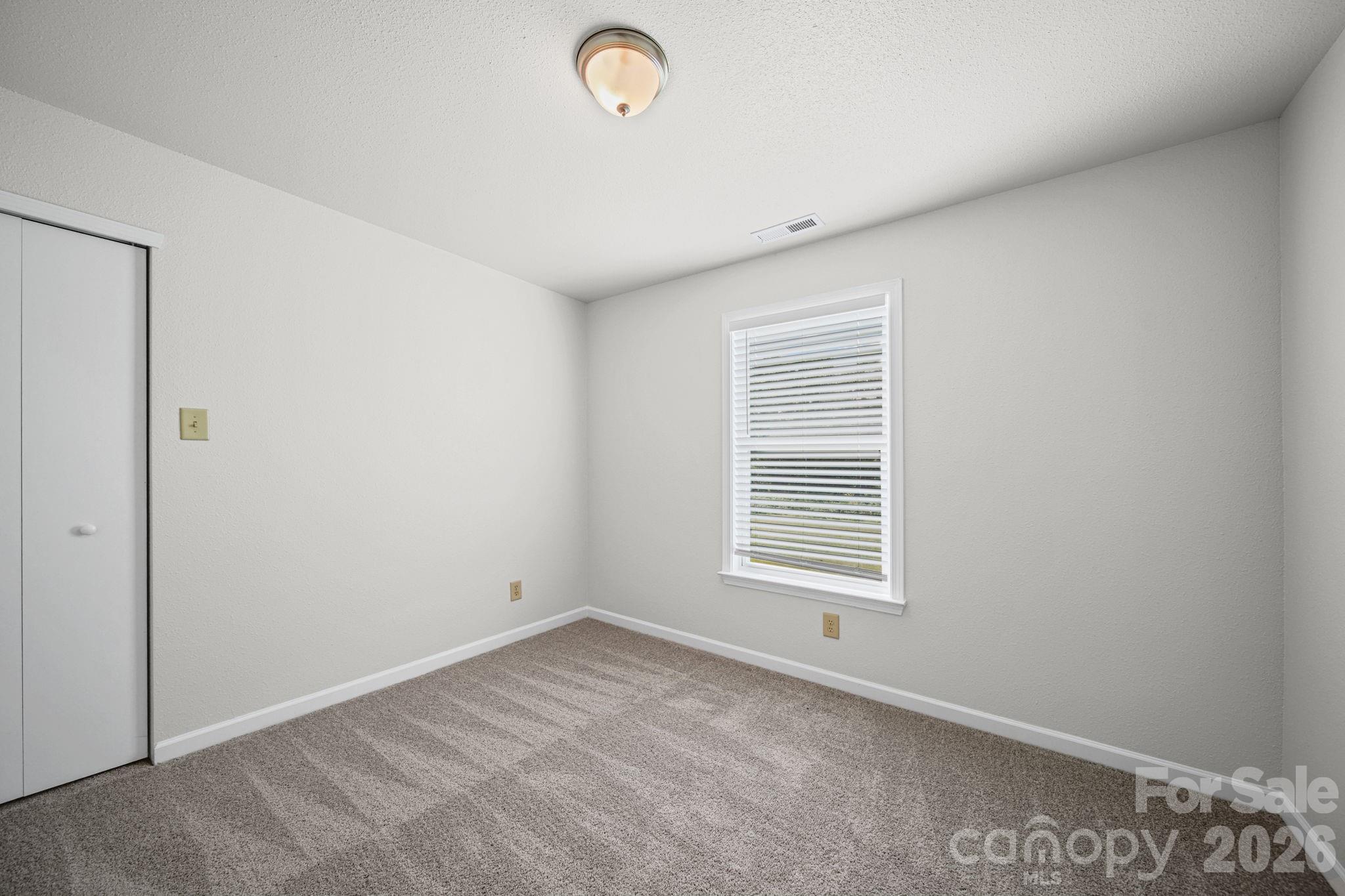 Single Family Residence at 1602 Matthew Allen Circle, Kannapolis, photo 18 of 32