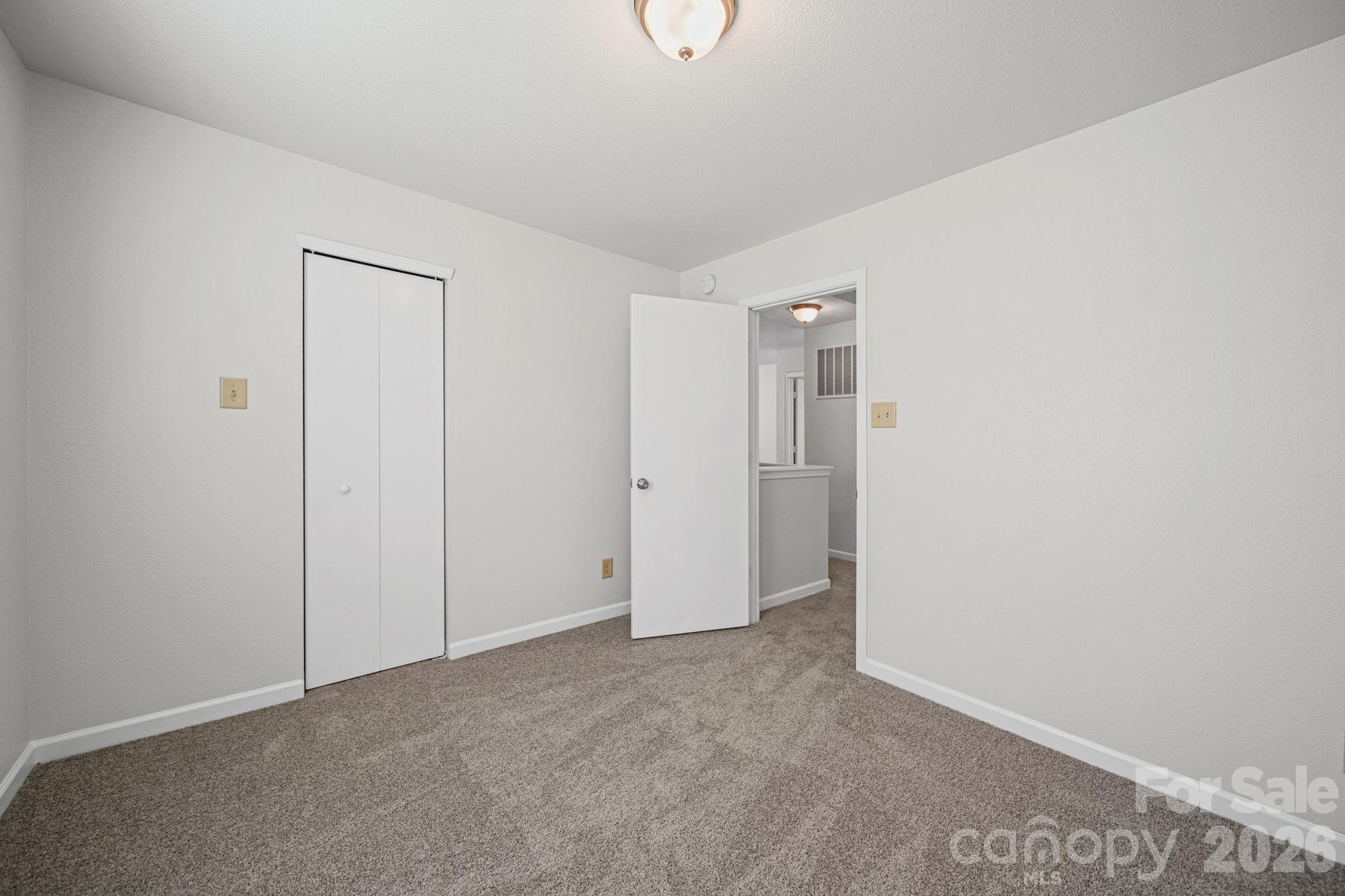 Single Family Residence at 1602 Matthew Allen Circle, Kannapolis, photo 29 of 32