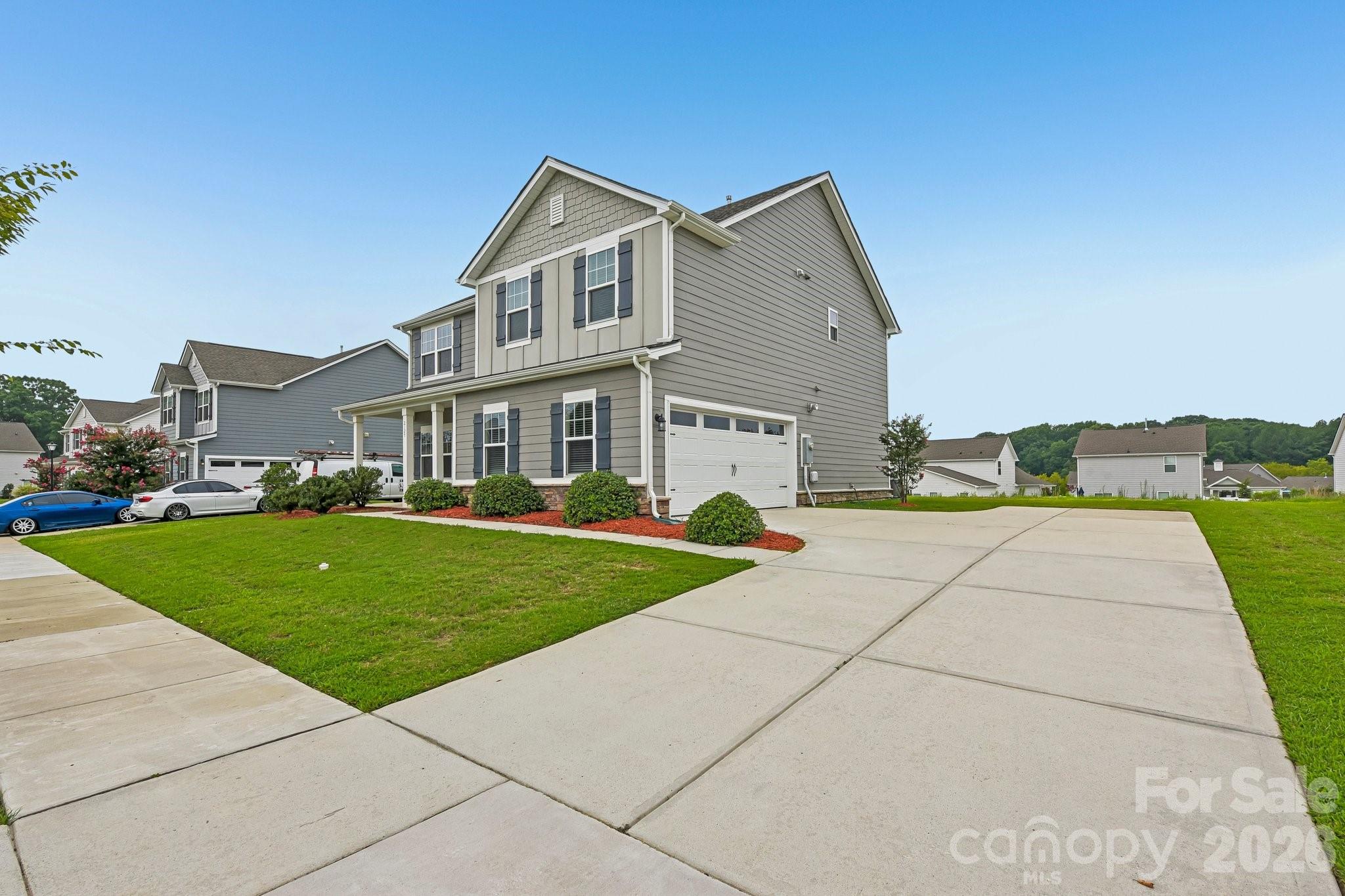 Single Family Residence at 2127 Vecchio Drive, Monroe, photo 4 of 44