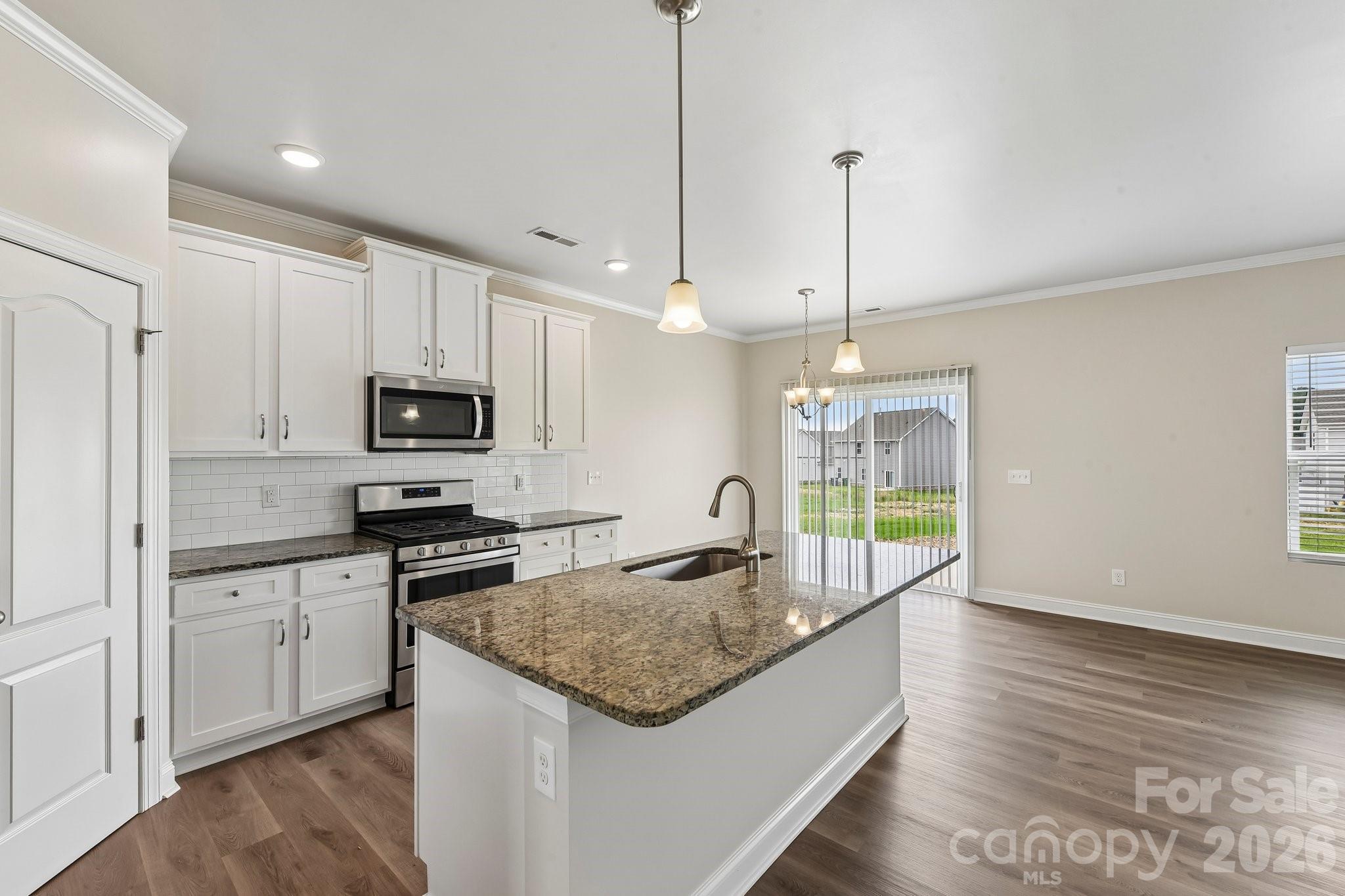 Single Family Residence at 2127 Vecchio Drive, Monroe, photo 15 of 44