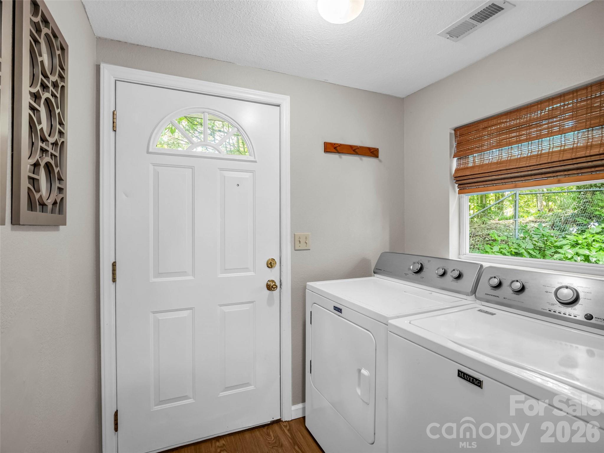 Single Family Residence at 239 Havnaers Point, Lake Lure, photo 8 of 43