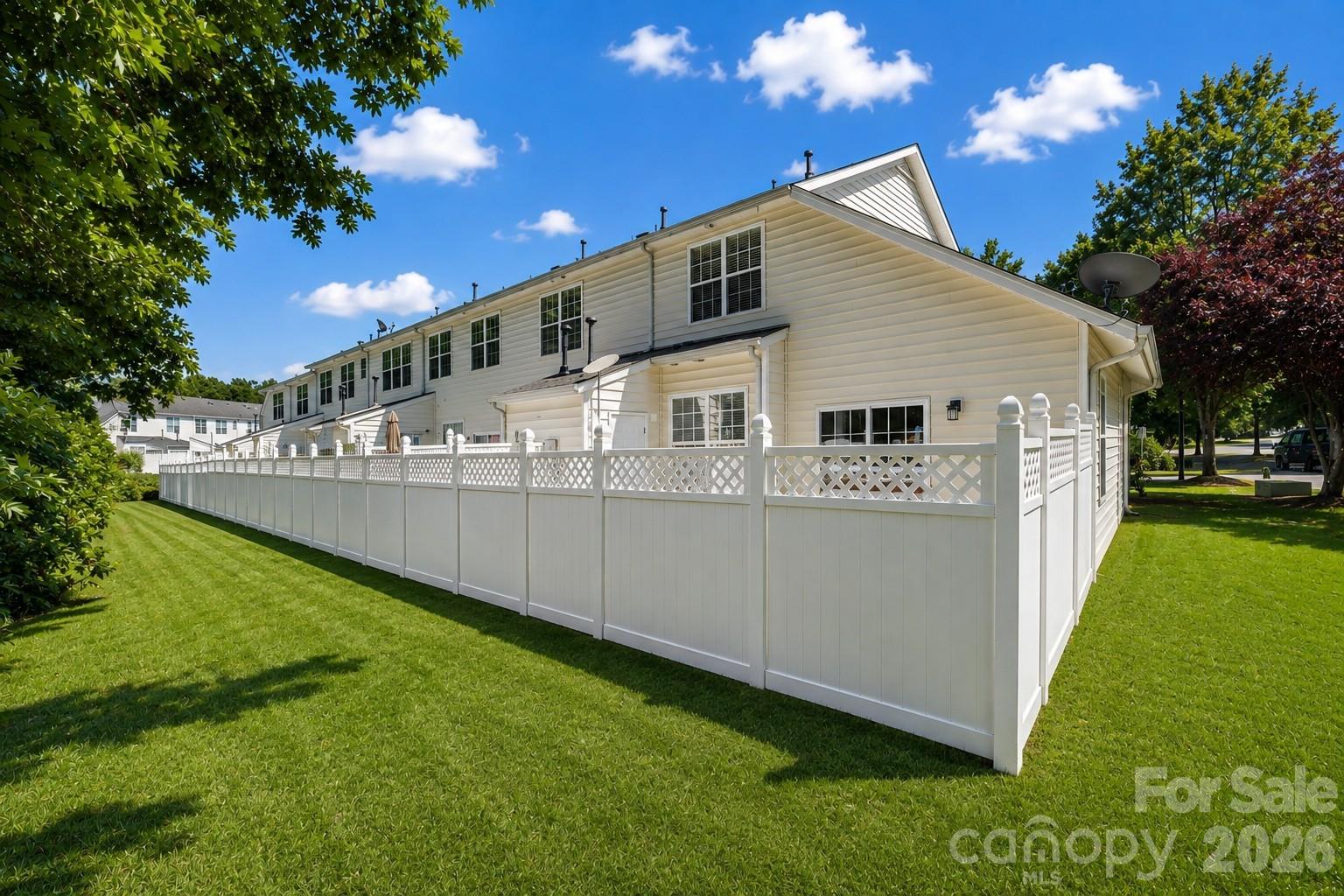 Townhouse at 821 Lacebark Drive, Rock Hill, photo 28 of 29