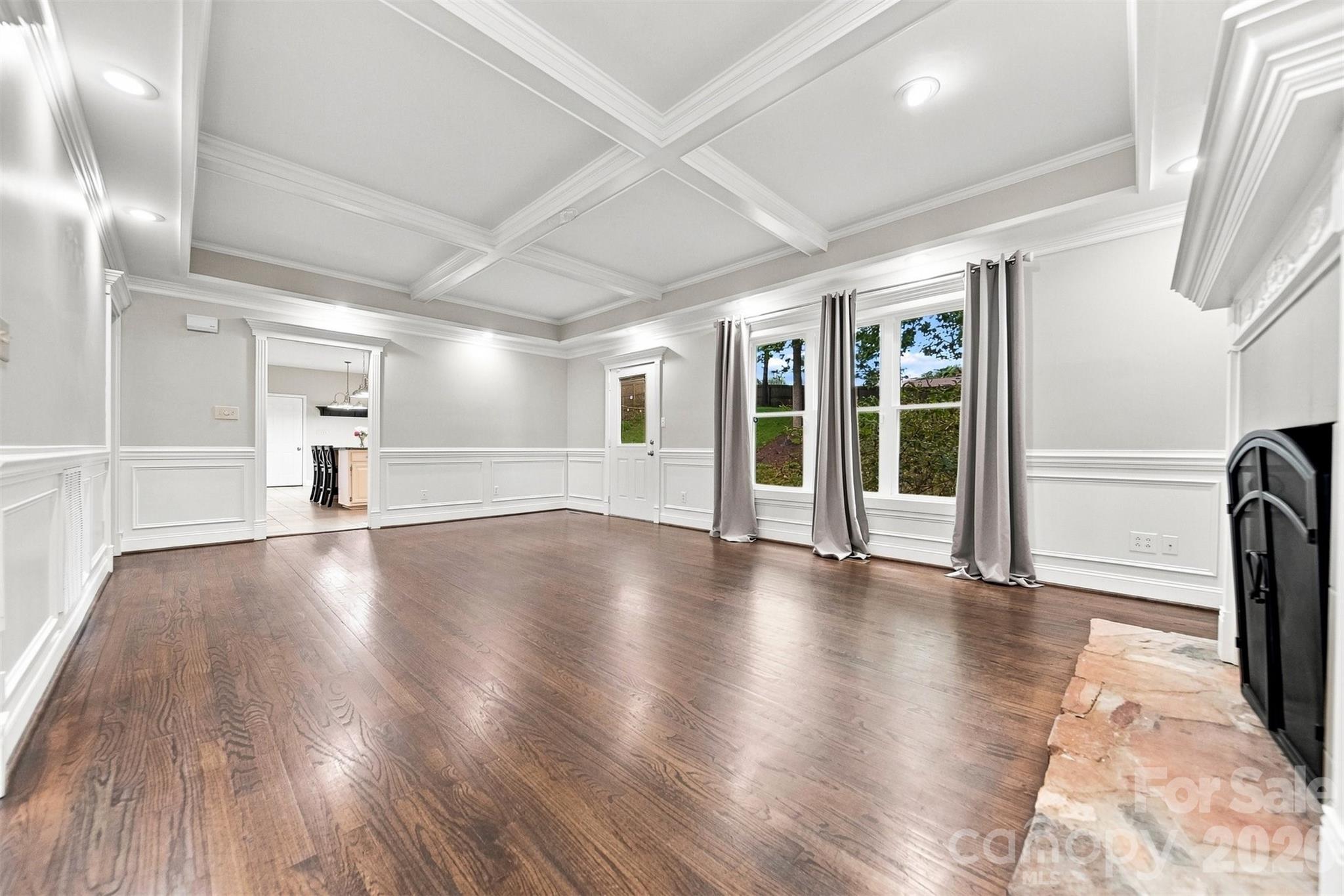 Single Family Residence at 2941 8th Street Court NE, Hickory, photo 6 of 40