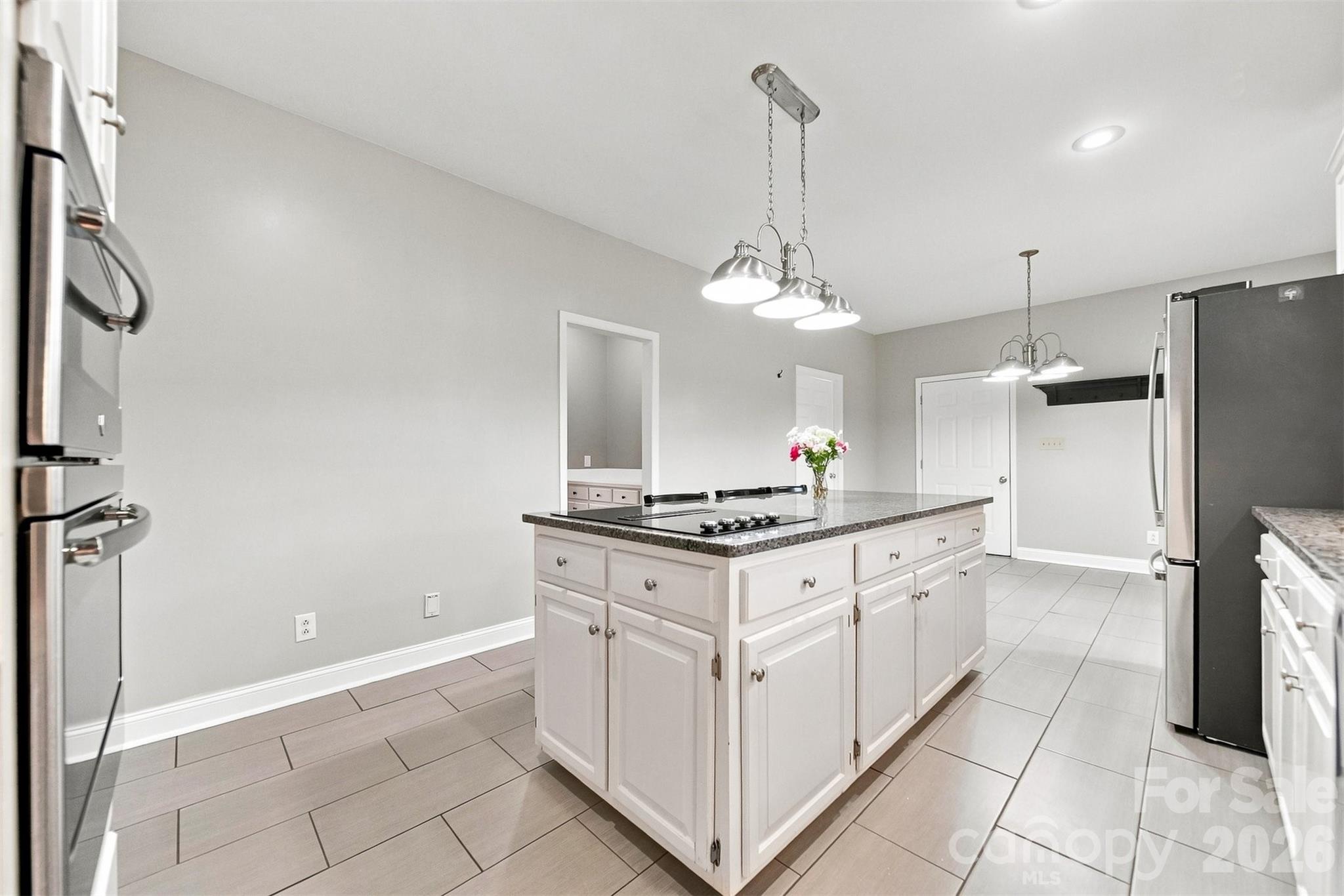 Single Family Residence at 2941 8th Street Court NE, Hickory, photo 15 of 40