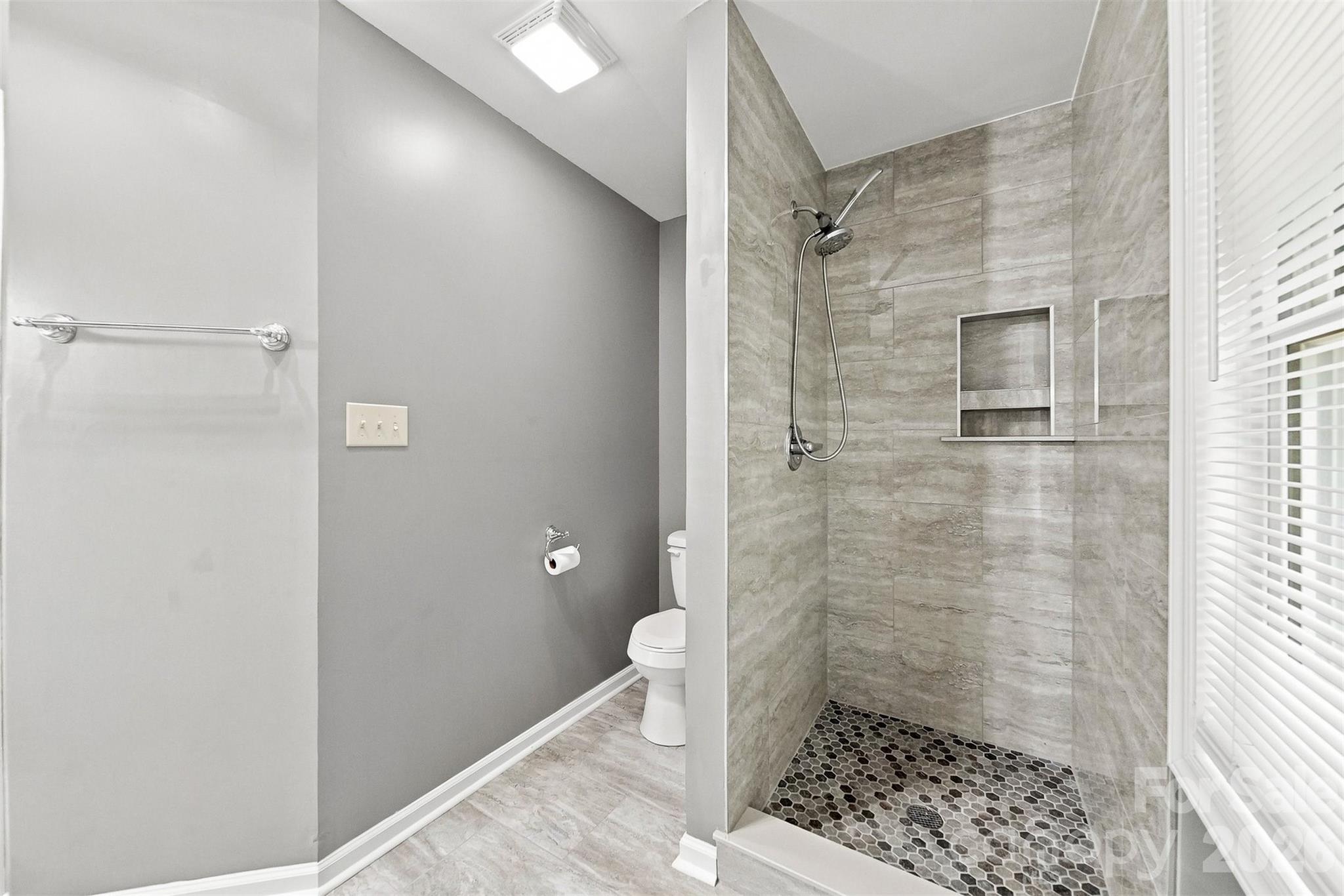 Single Family Residence at 2941 8th Street Court NE, Hickory, photo 26 of 40