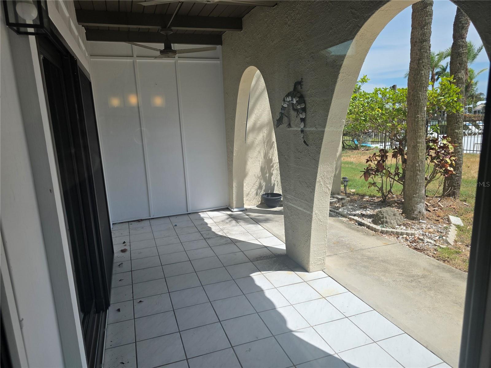 Condominium at 507 PLAZA SEVILLE CT #15, ST PETERSBURG, photo 8 of 23