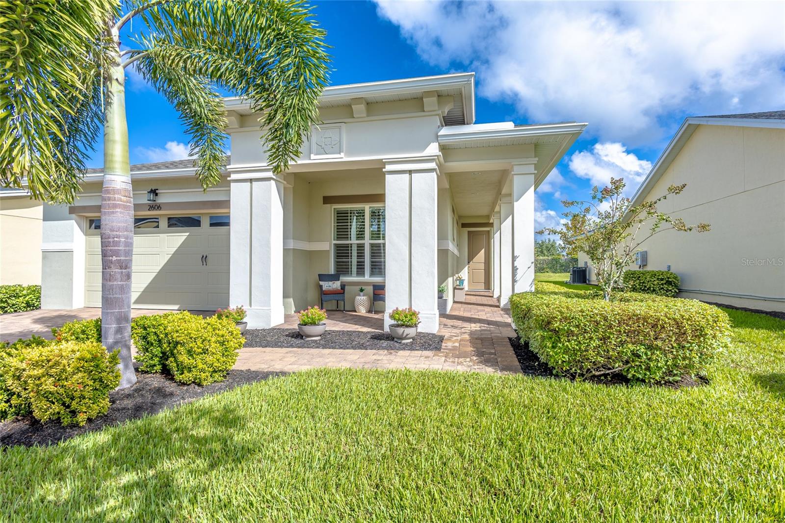 2606 MEADOWEDGE LOOP