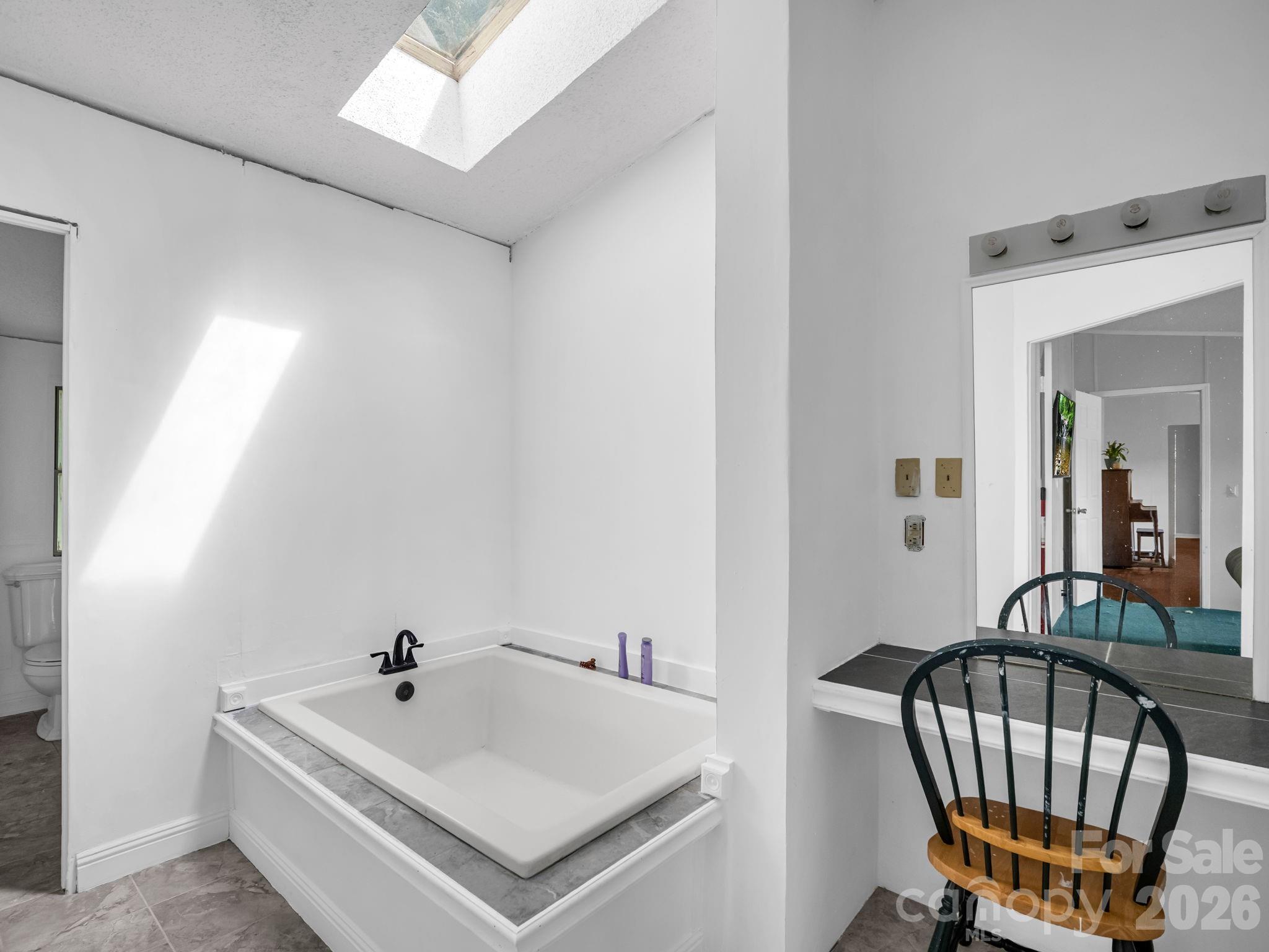 Primary bath - 3204 Frank Grigg Drive, Shelby