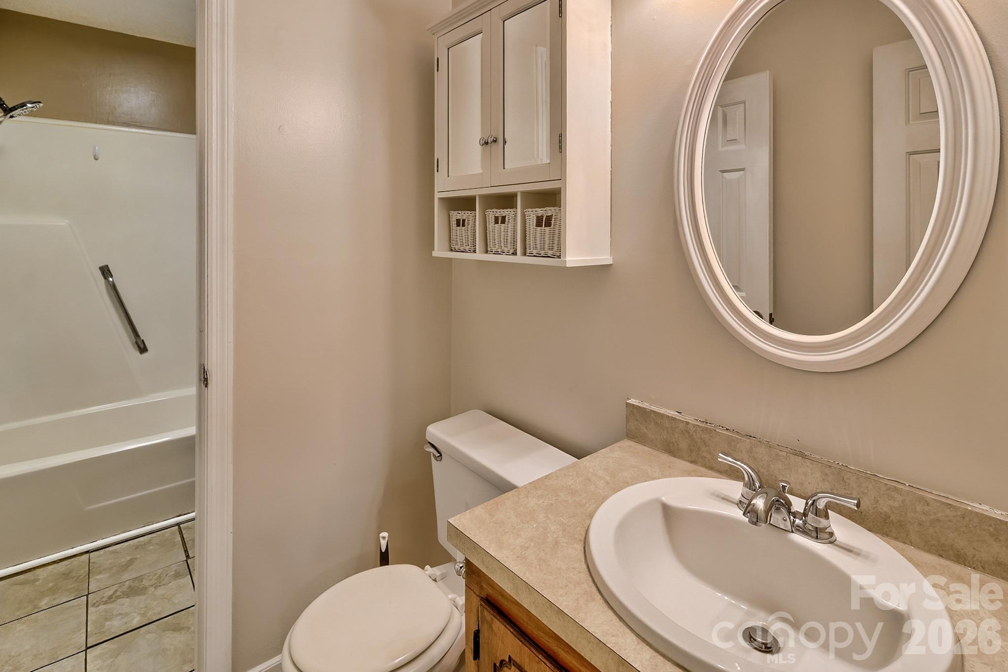 Single Family Residence at 131 Santa Barbara Court, West Columbia, photo 15 of 31