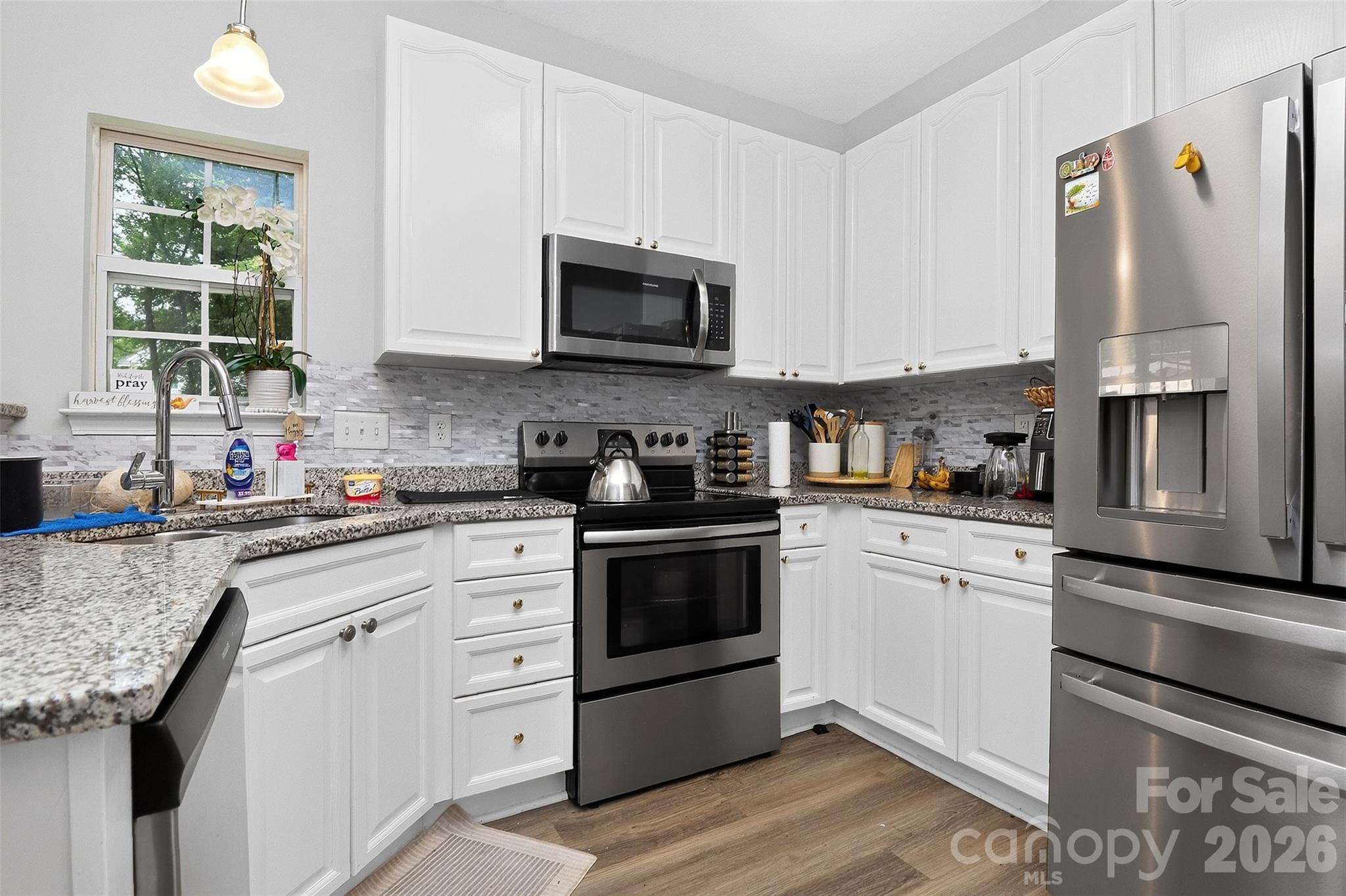 Single Family Residence at 1523 Merrie Meadow Court, Rock Hill, photo 24 of 44