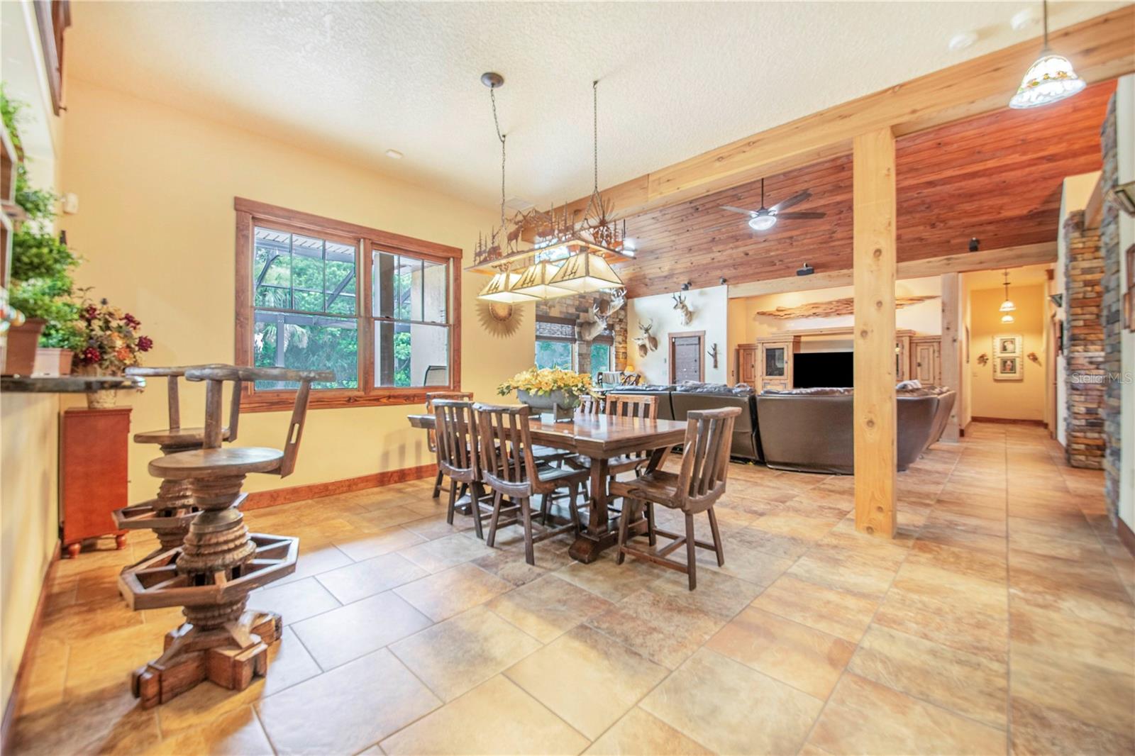 Single Family Residence at 1617 HORSESHOE CREEK RD, DAVENPORT, photo 21 of 100