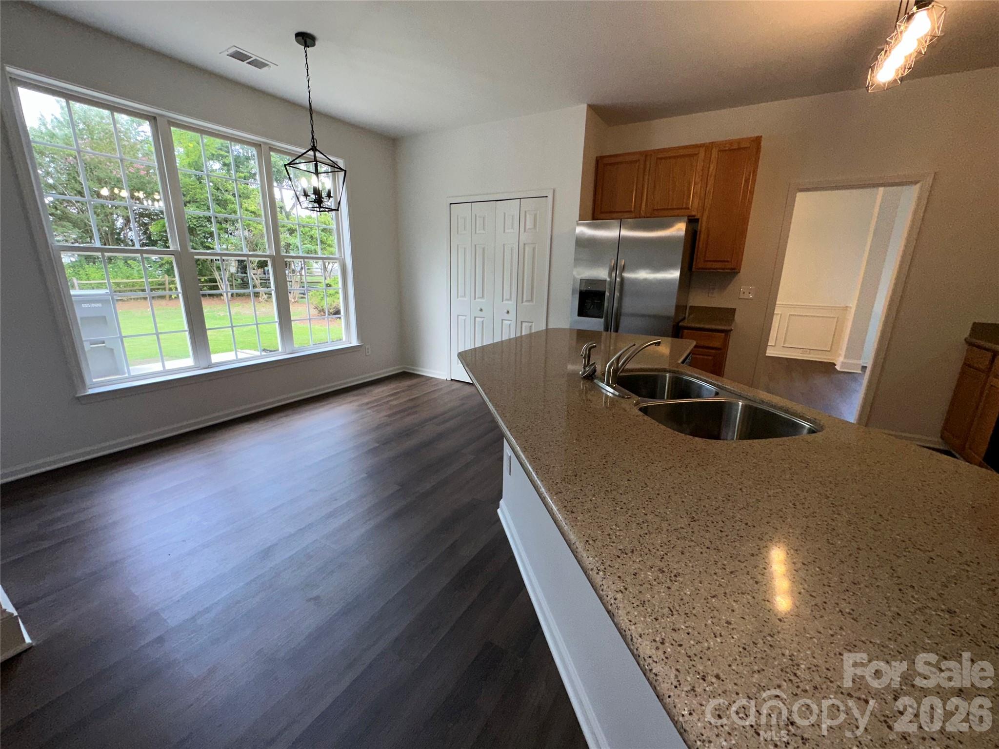 Single Family Residence at 5867 Crimson Oak Court, Harrisburg, photo 6 of 28