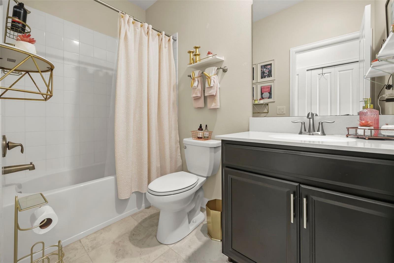 Single Family Residence at 2537 CAMDEN PARK CIR, DAVENPORT, photo 14 of 42