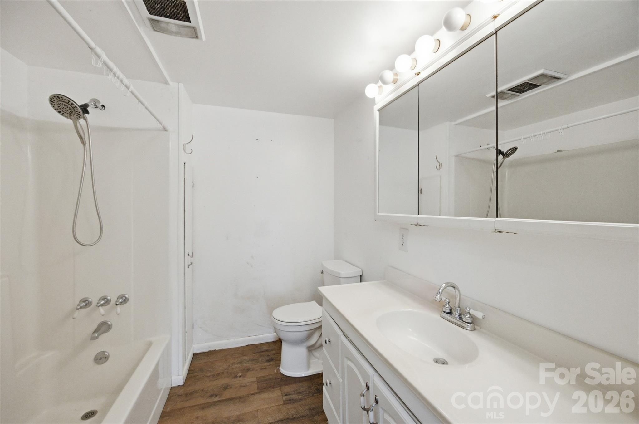 Lower Level Full Bathroom - 7016 Hyde Street, Sherrills Ford