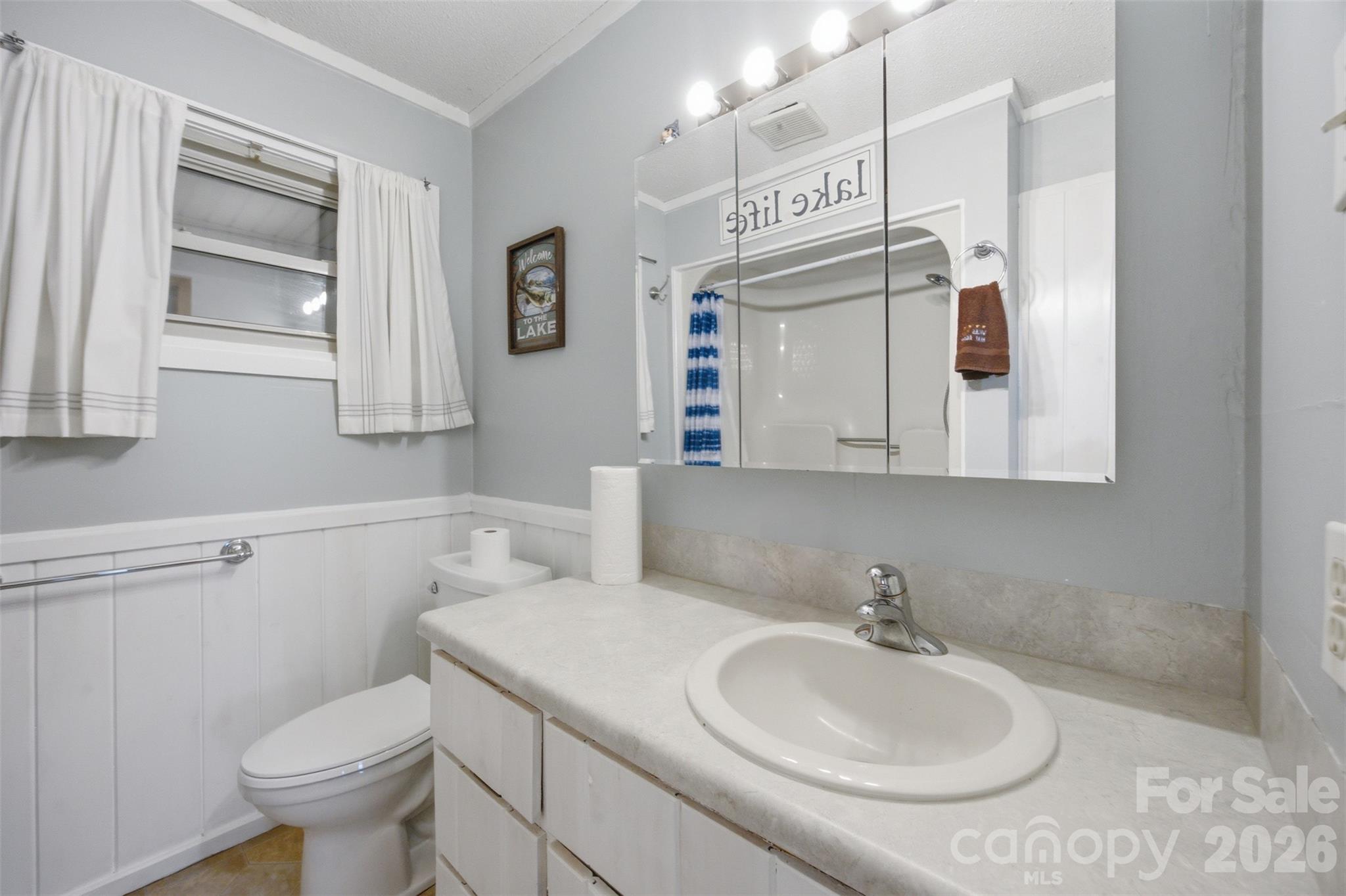 Main Level Full Bathroom - 7016 Hyde Street, Sherrills Ford