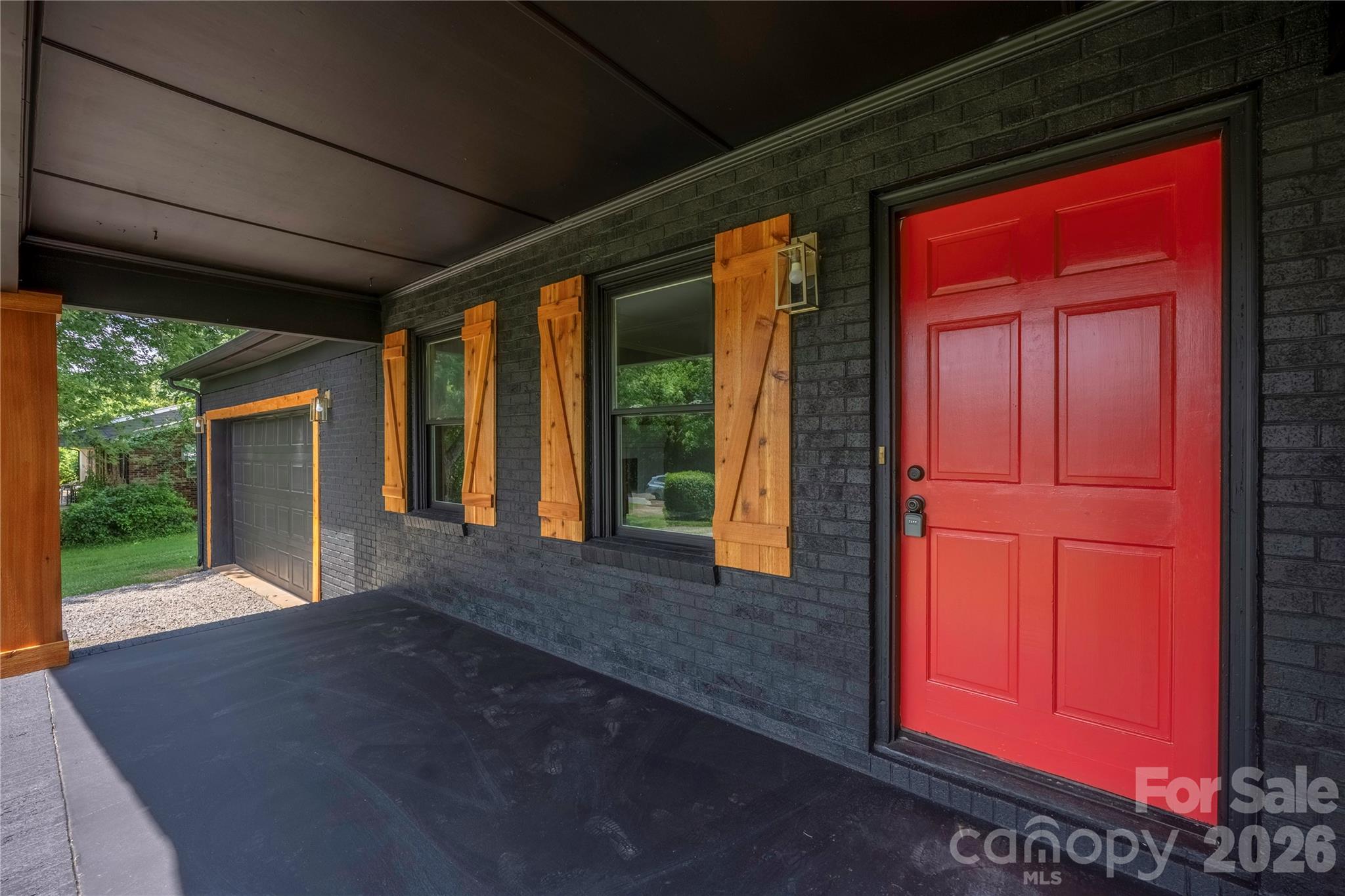 Single Family Residence at 112 Robinette Lane, Statesville, photo 5 of 33