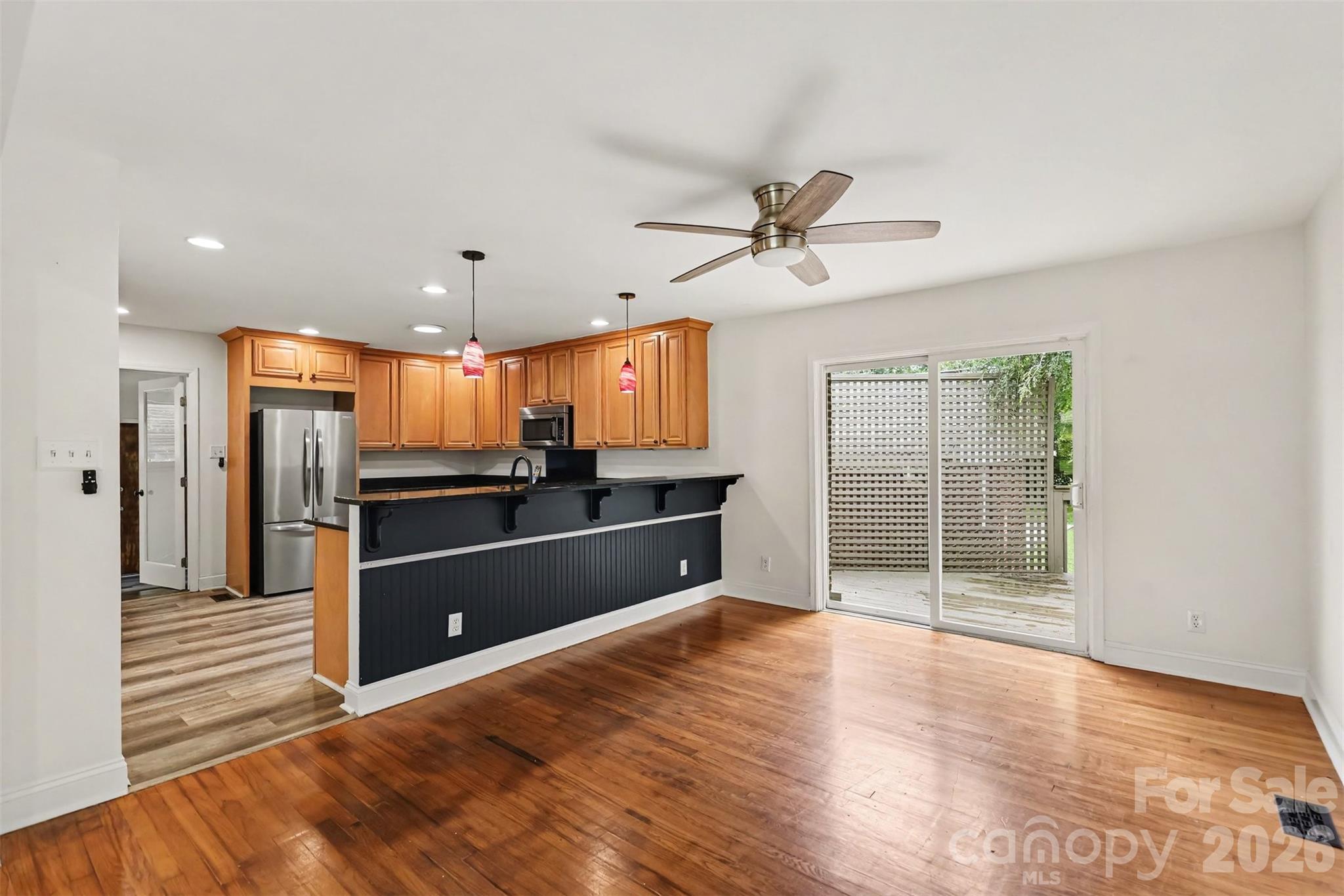 Single Family Residence at 1819 Lumpkin Circle, Rock Hill, photo 14 of 48